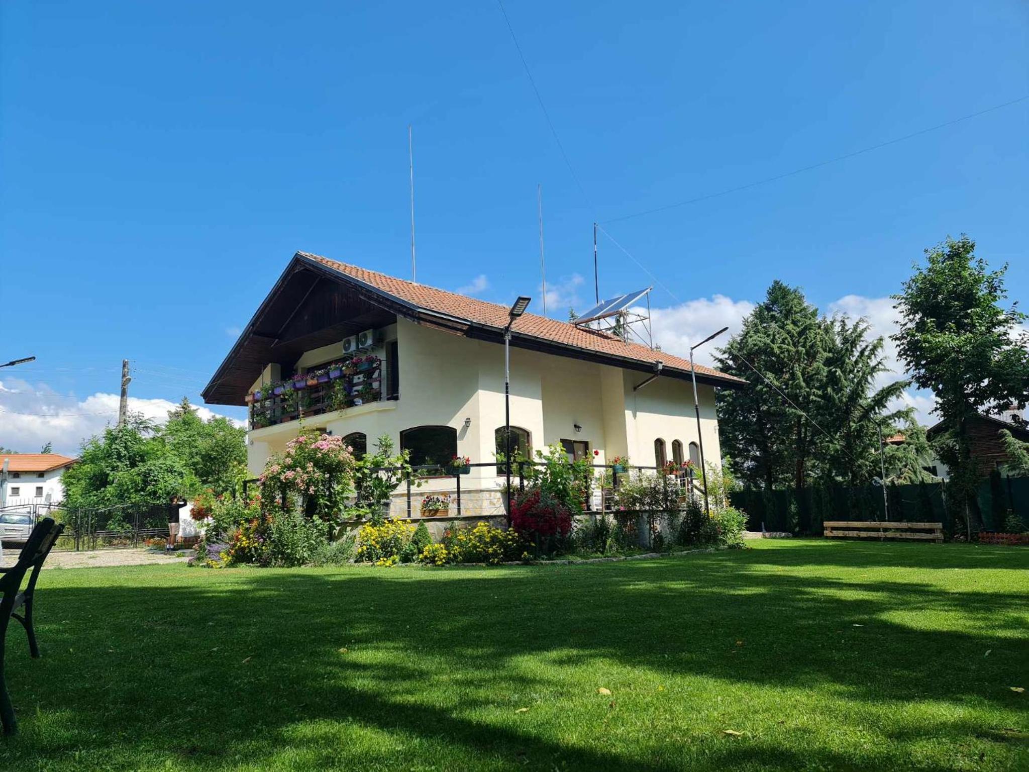 Hotel Villa Janet - Image 1
