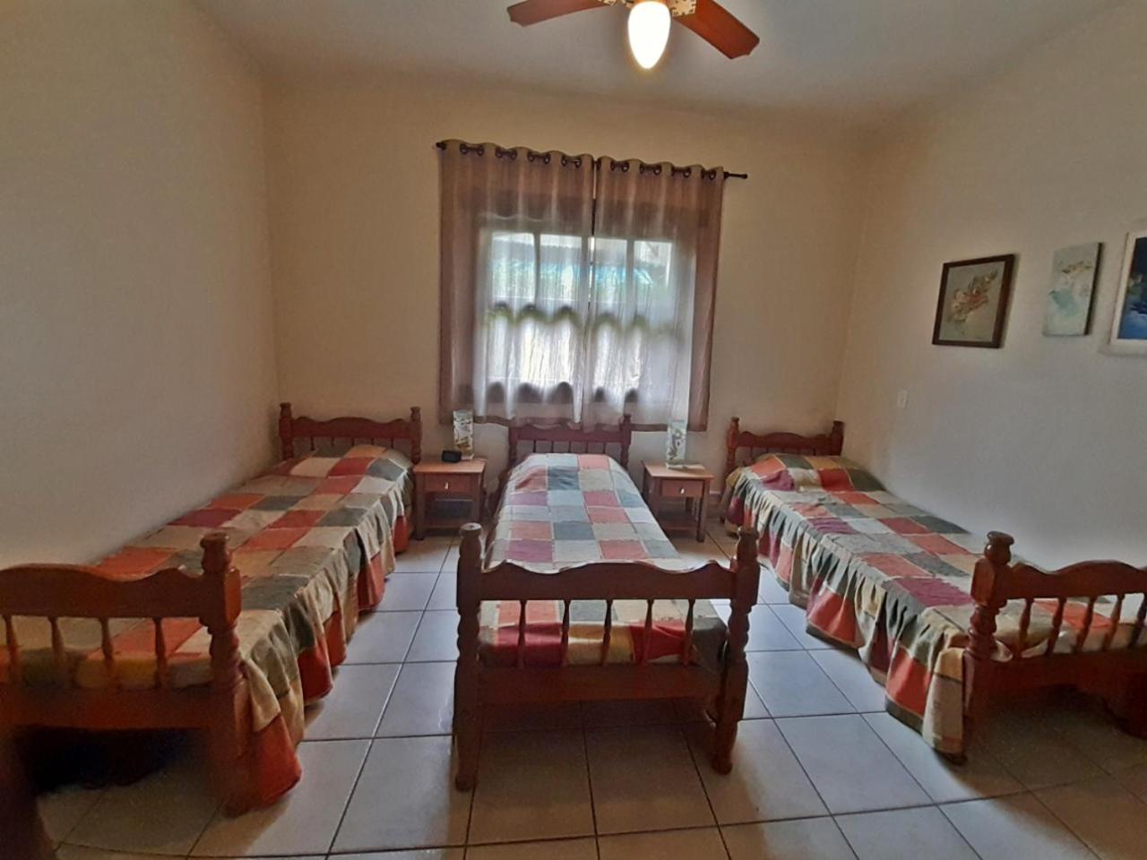 RIVIERA-CASA FAMILIAR PERTO DA PRAIA-3 QUARTOS-3 BANHEIROS-ATÉ 10 PESSOAS-Módulo 4
