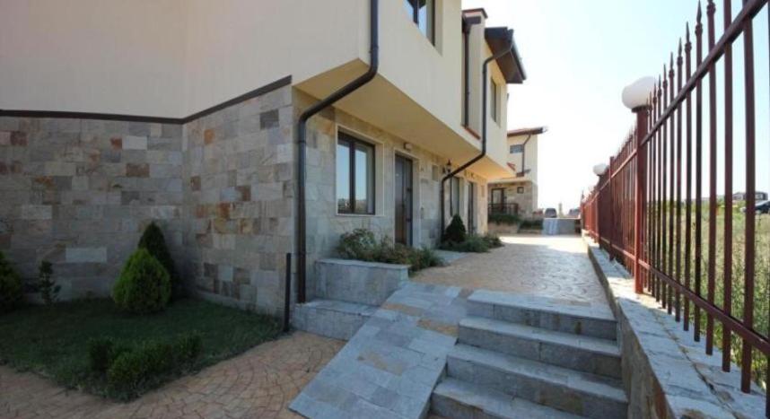 Dream Villa in Imperial Heights Villas