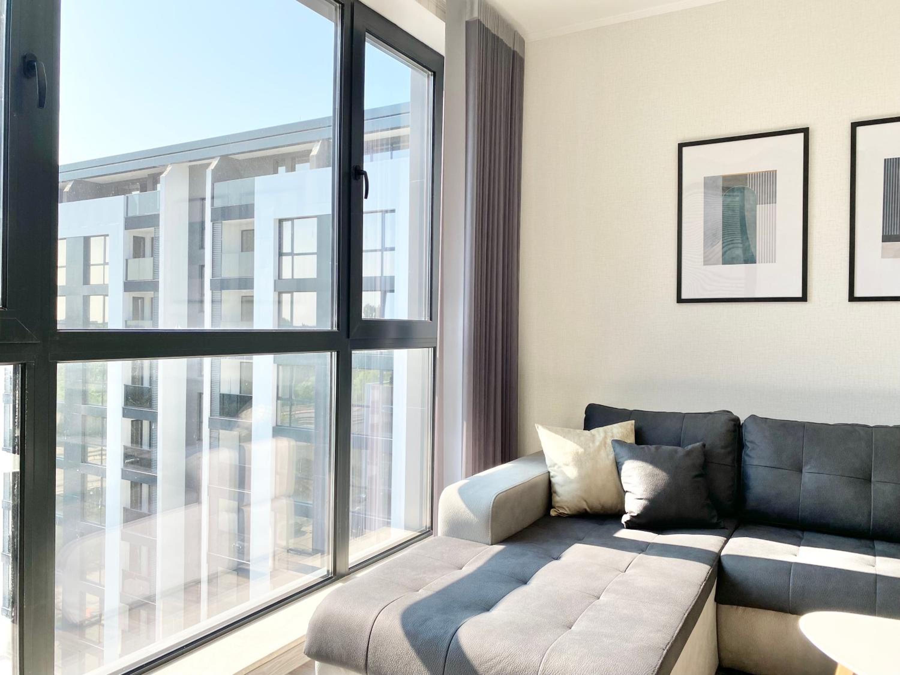 Private Apartment for 4 Guests and Parking