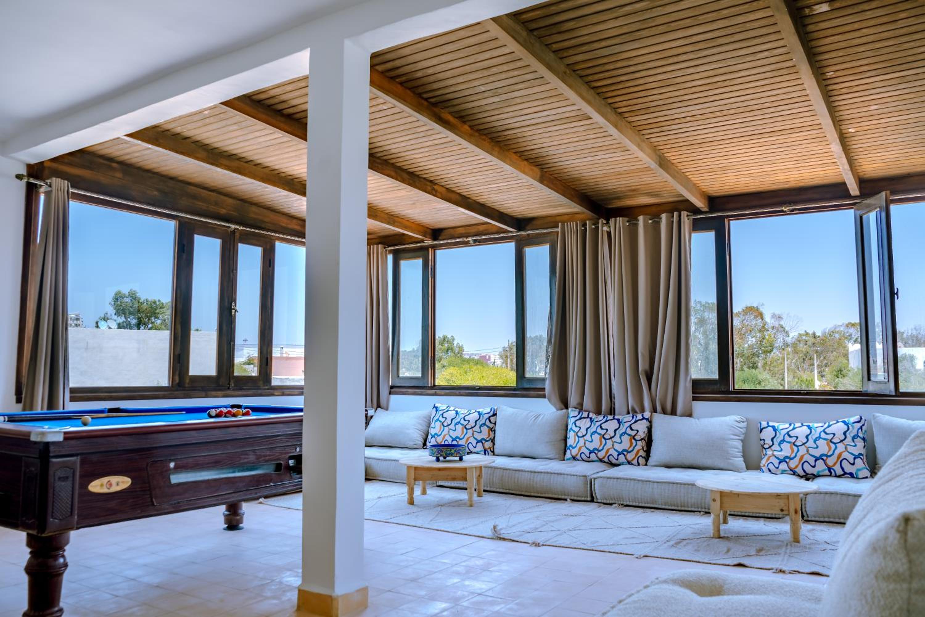 lounge