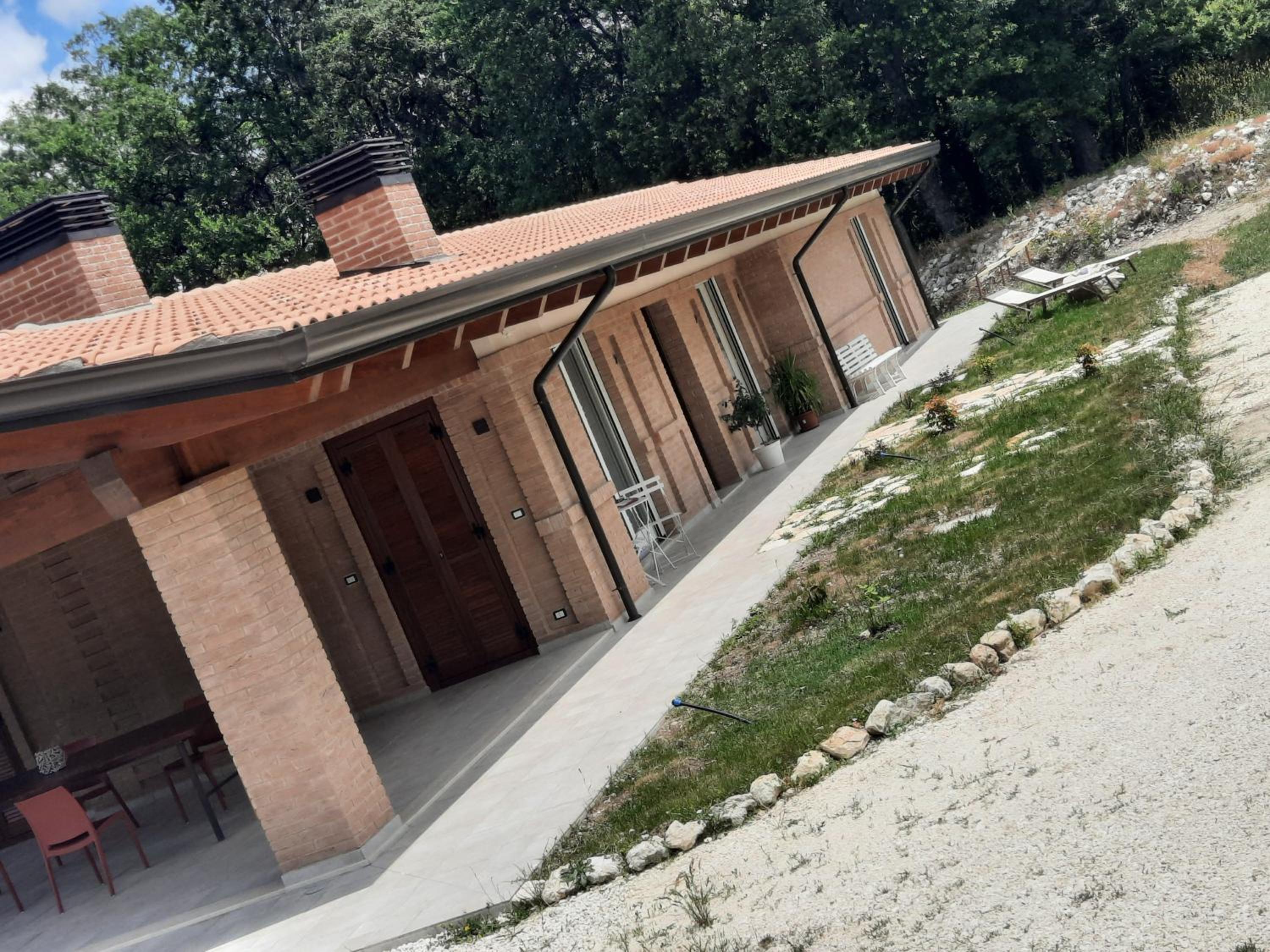 VILLA MILLEFIORI