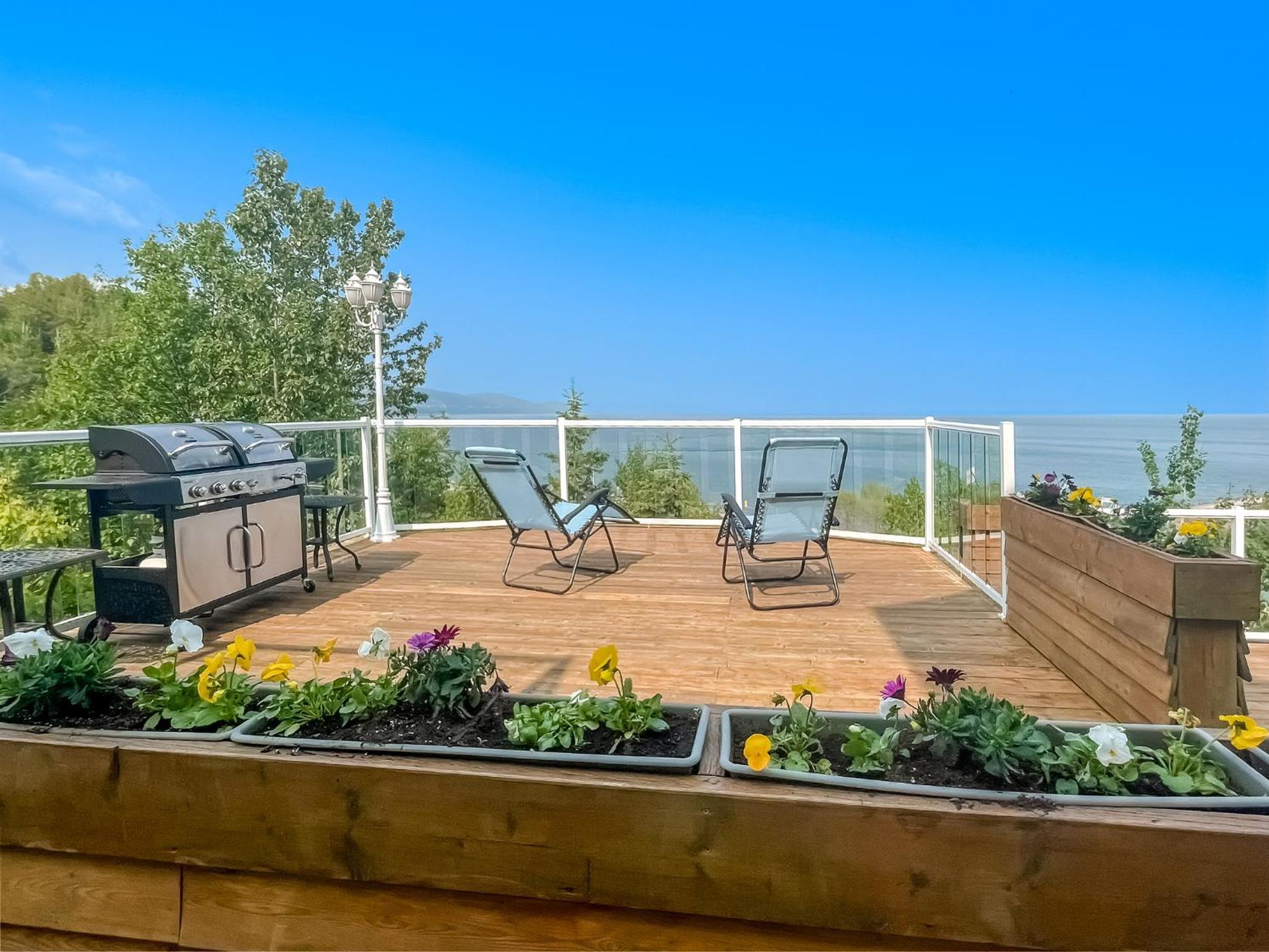 La Maison Jaune