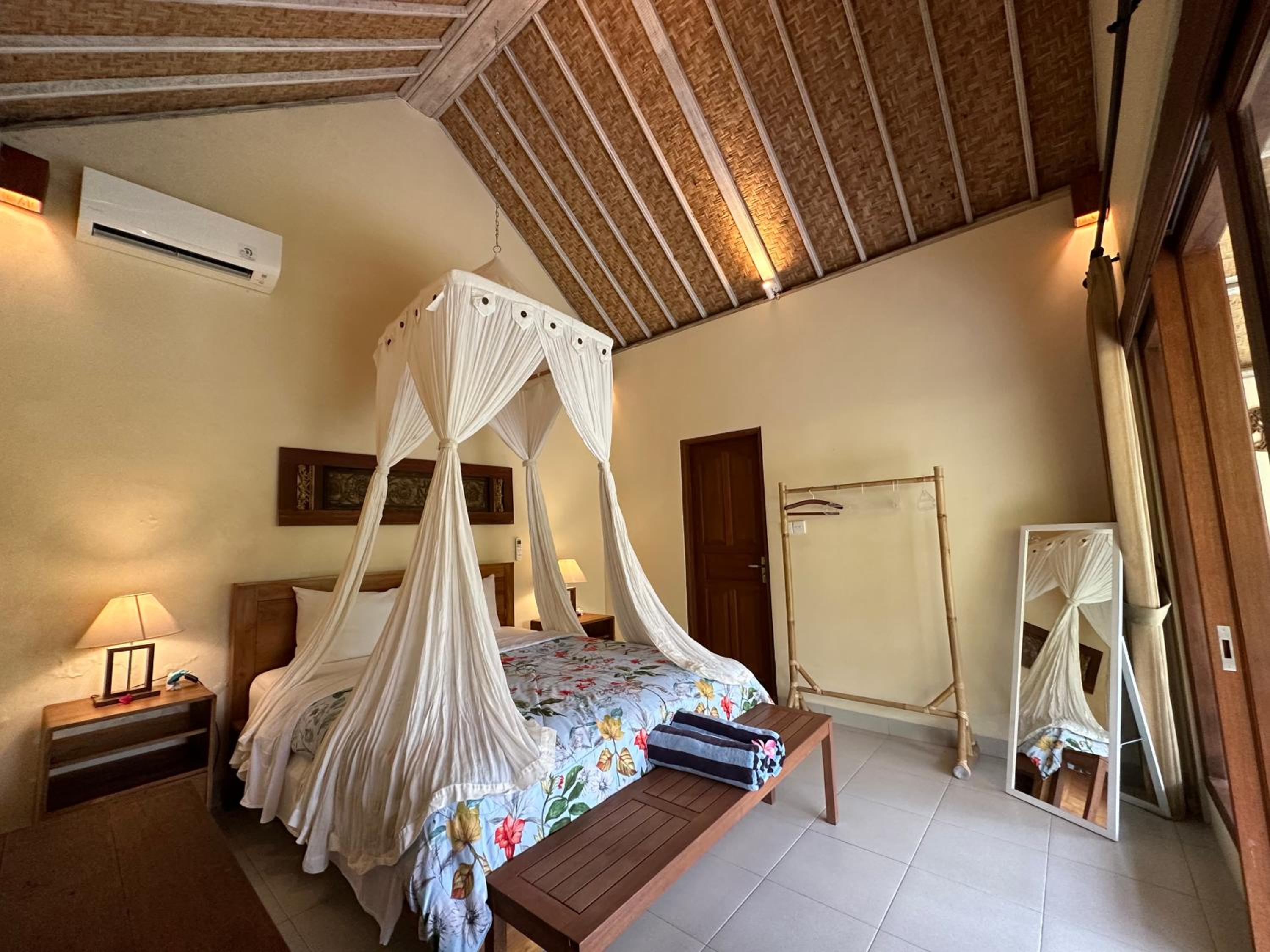 Villa Daksina II - 3 bedrooms Private Villa in Ubud view 2
