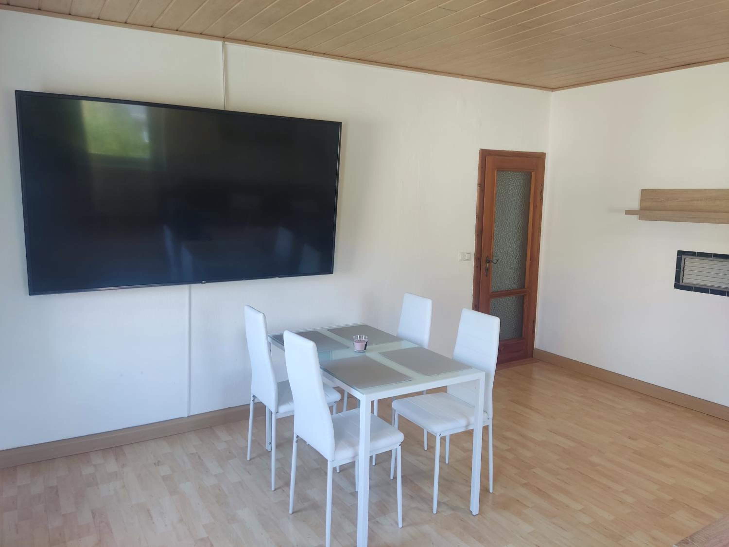 Ferienwohnung 2 am Hofladen Hellendorf