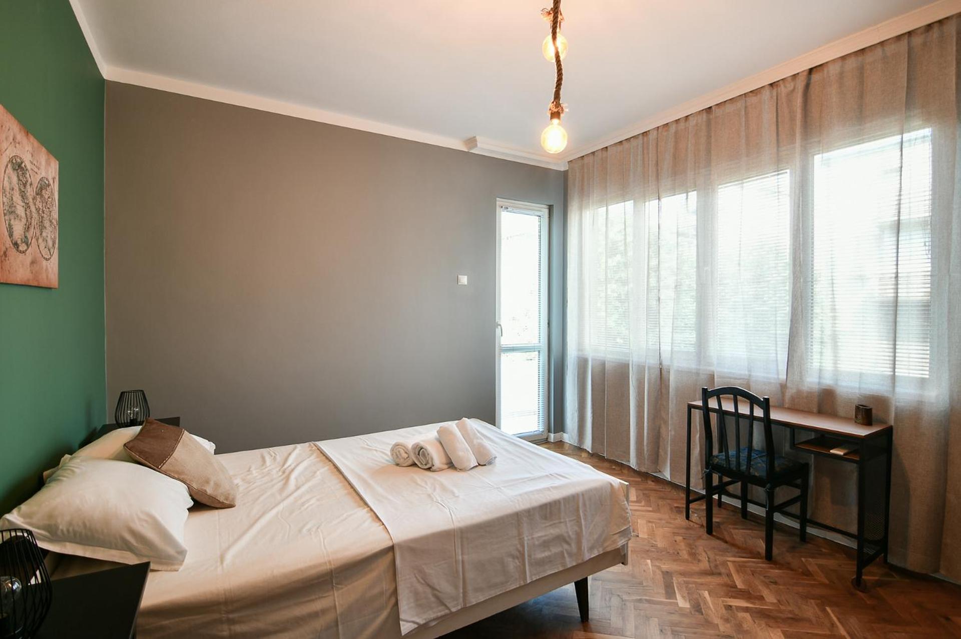 Nauticus flat Varna center