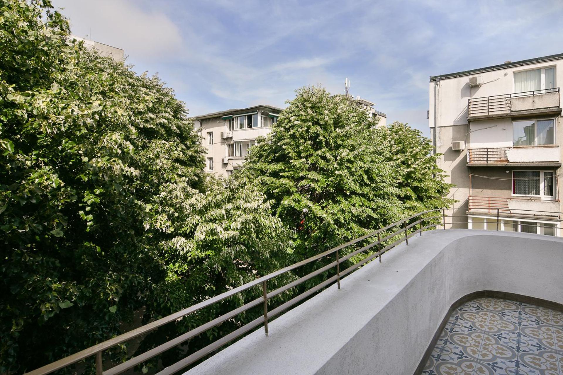 Nauticus flat Varna center