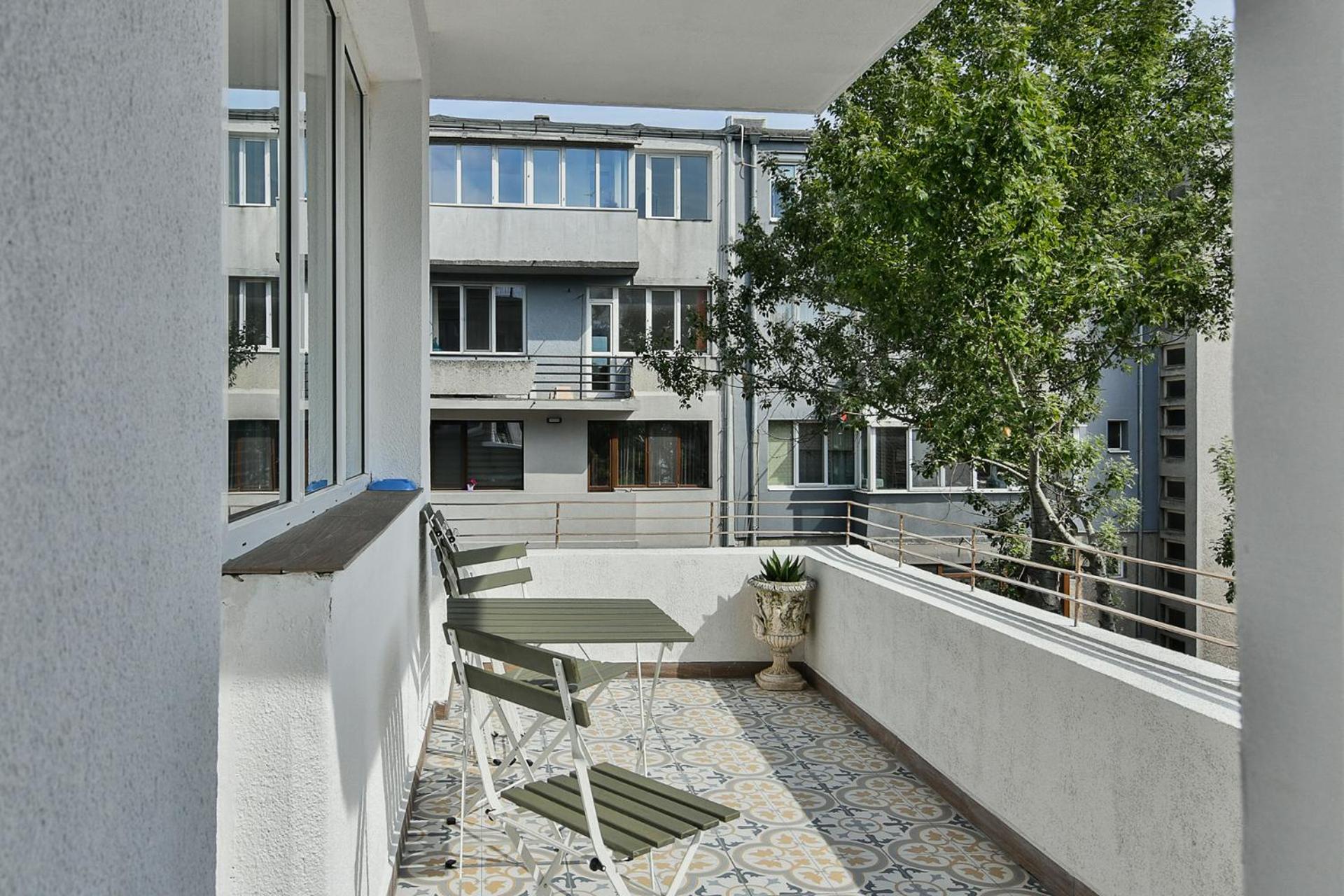 Nauticus flat Varna center