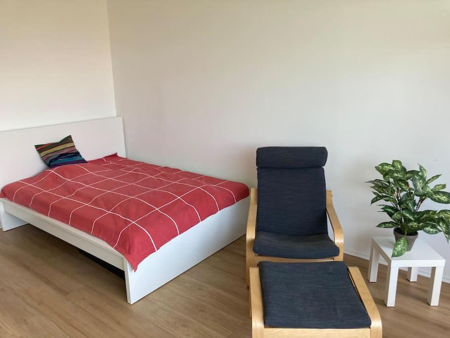 Offenbach Vacations - Uber den Dachern von Offenbach - Property Image 2