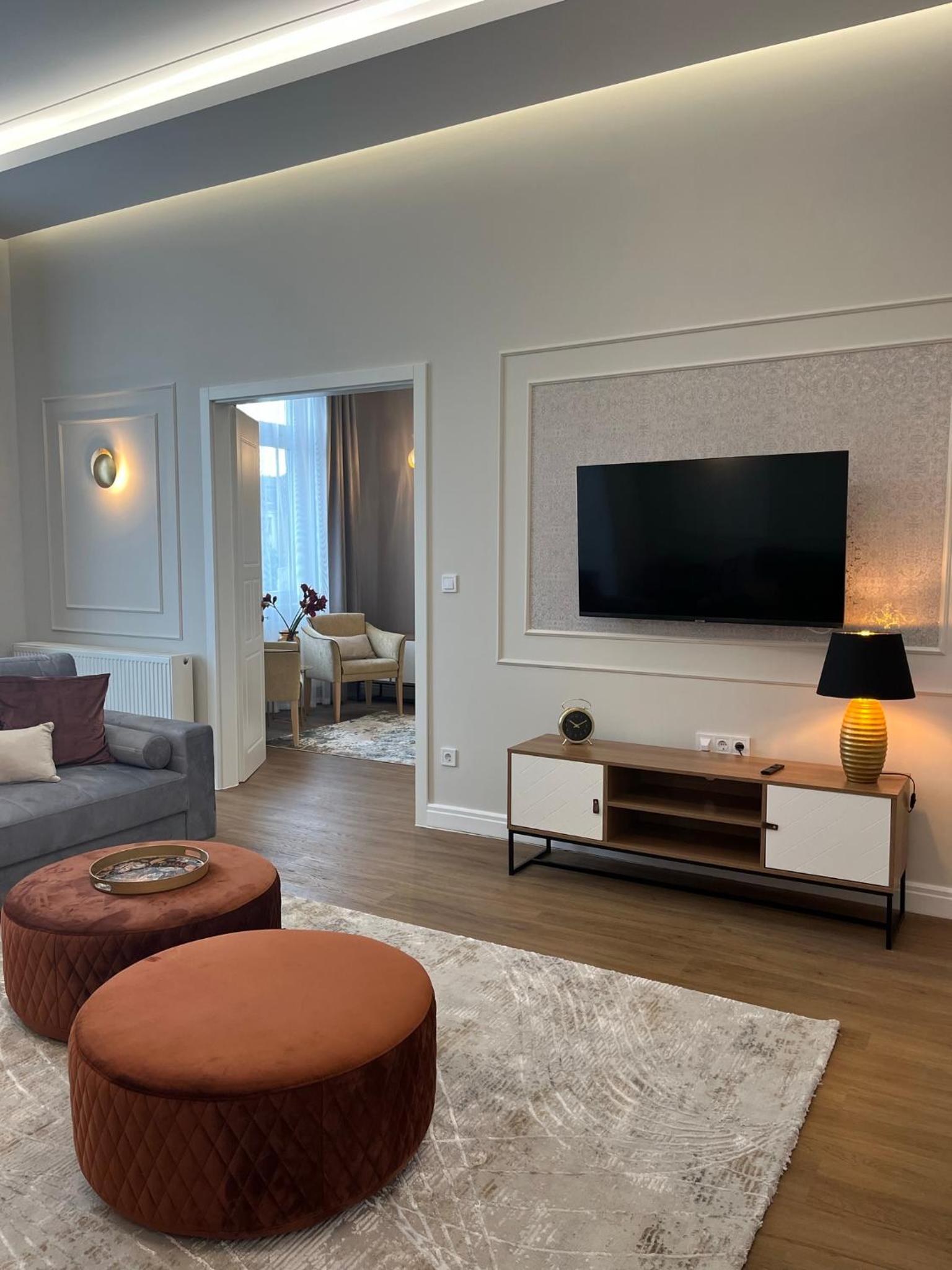 Visit Debrecen 3 Apartman view 2