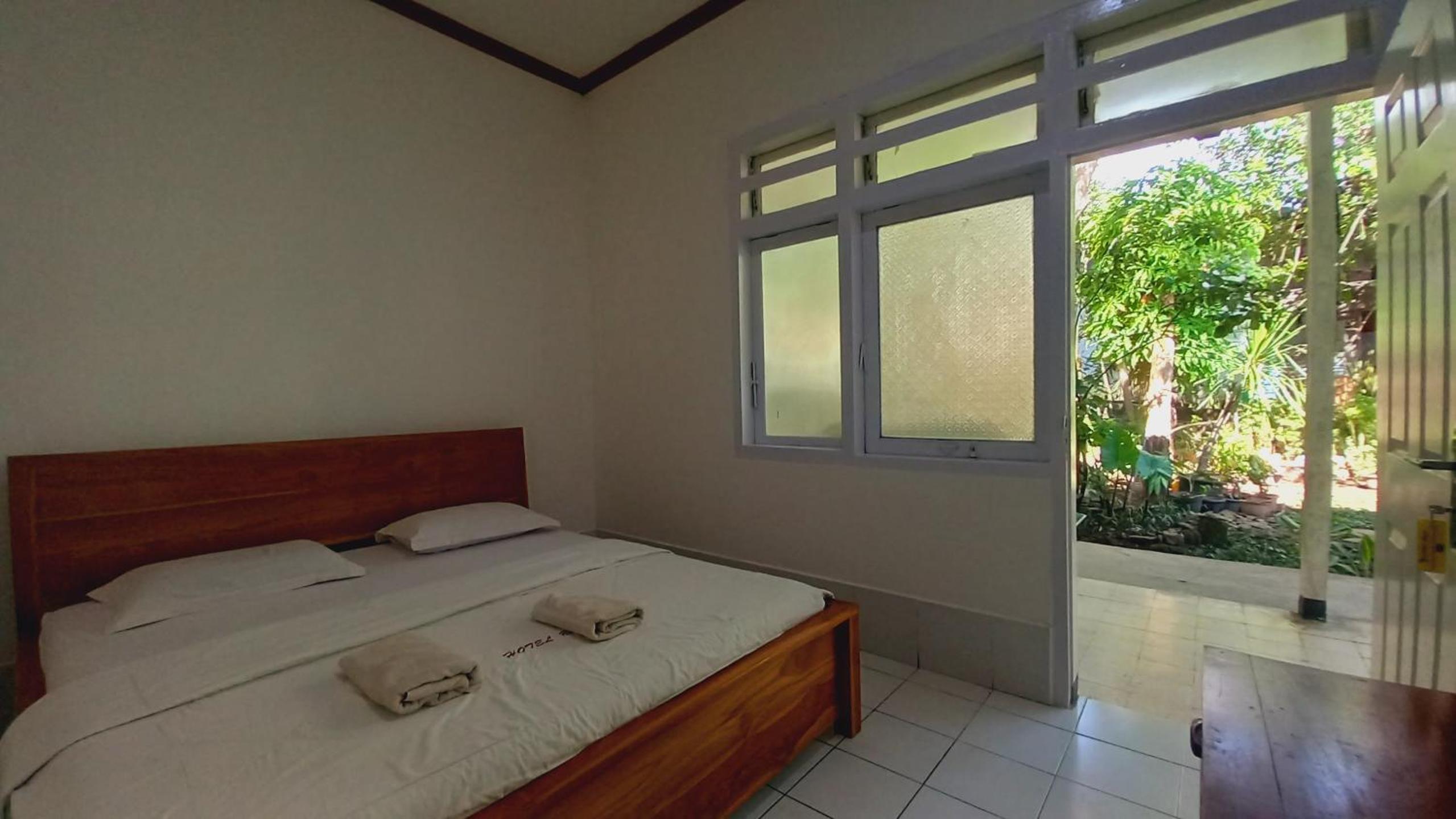 Bajo Hotel
