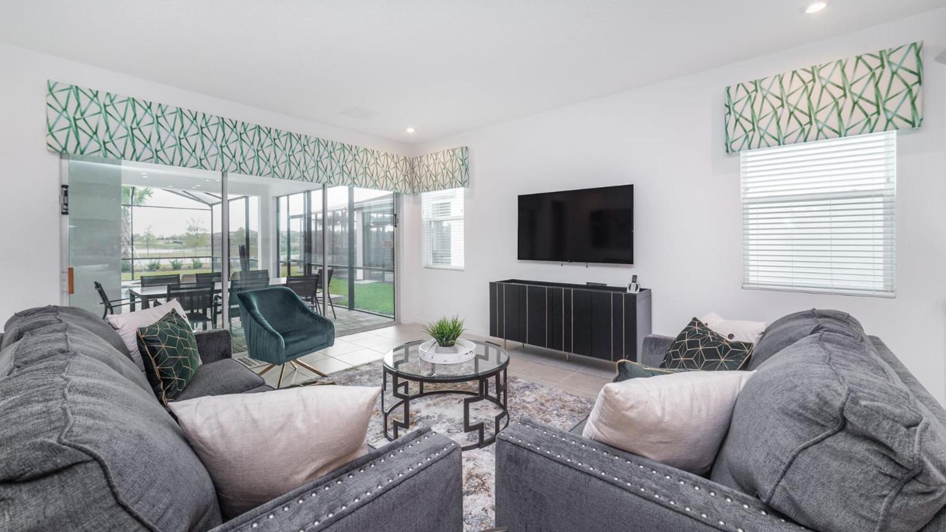 8989 Amelia Downs view 3