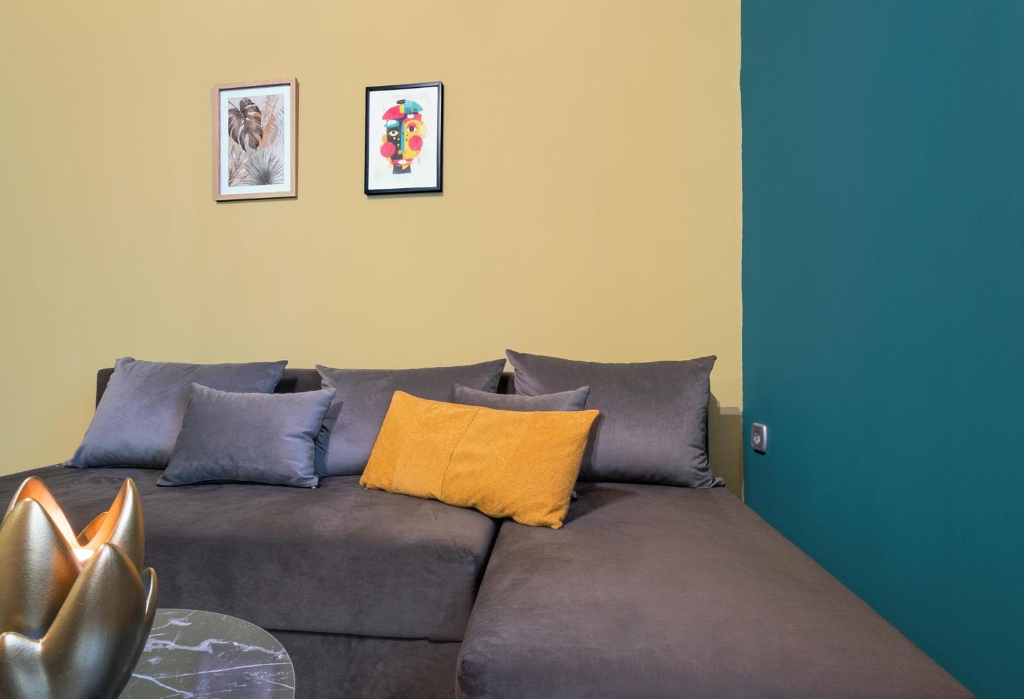 Hara Apartments