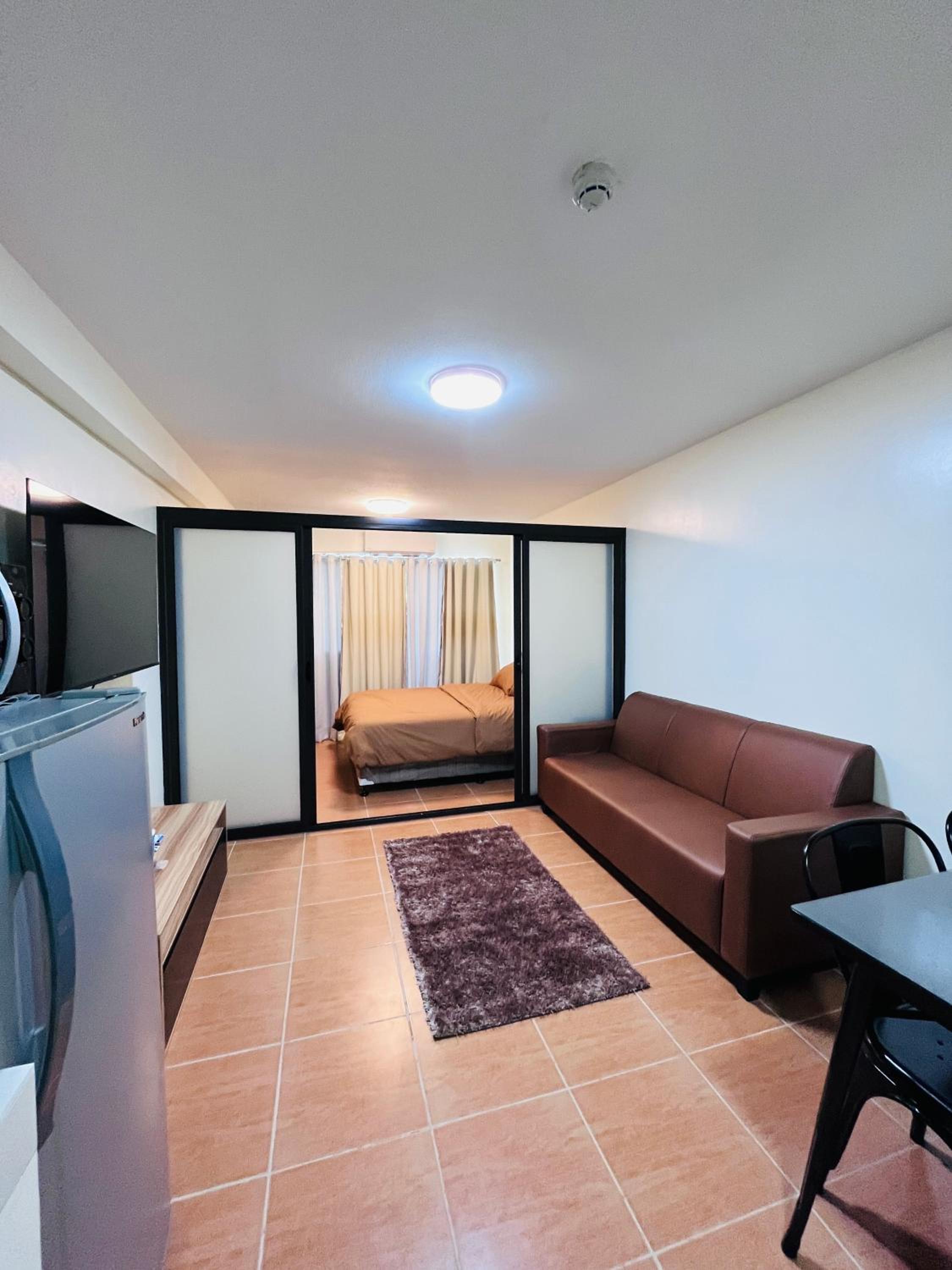 1 Bedroom Condo Unit with WiFi and Netflix at One Oasis