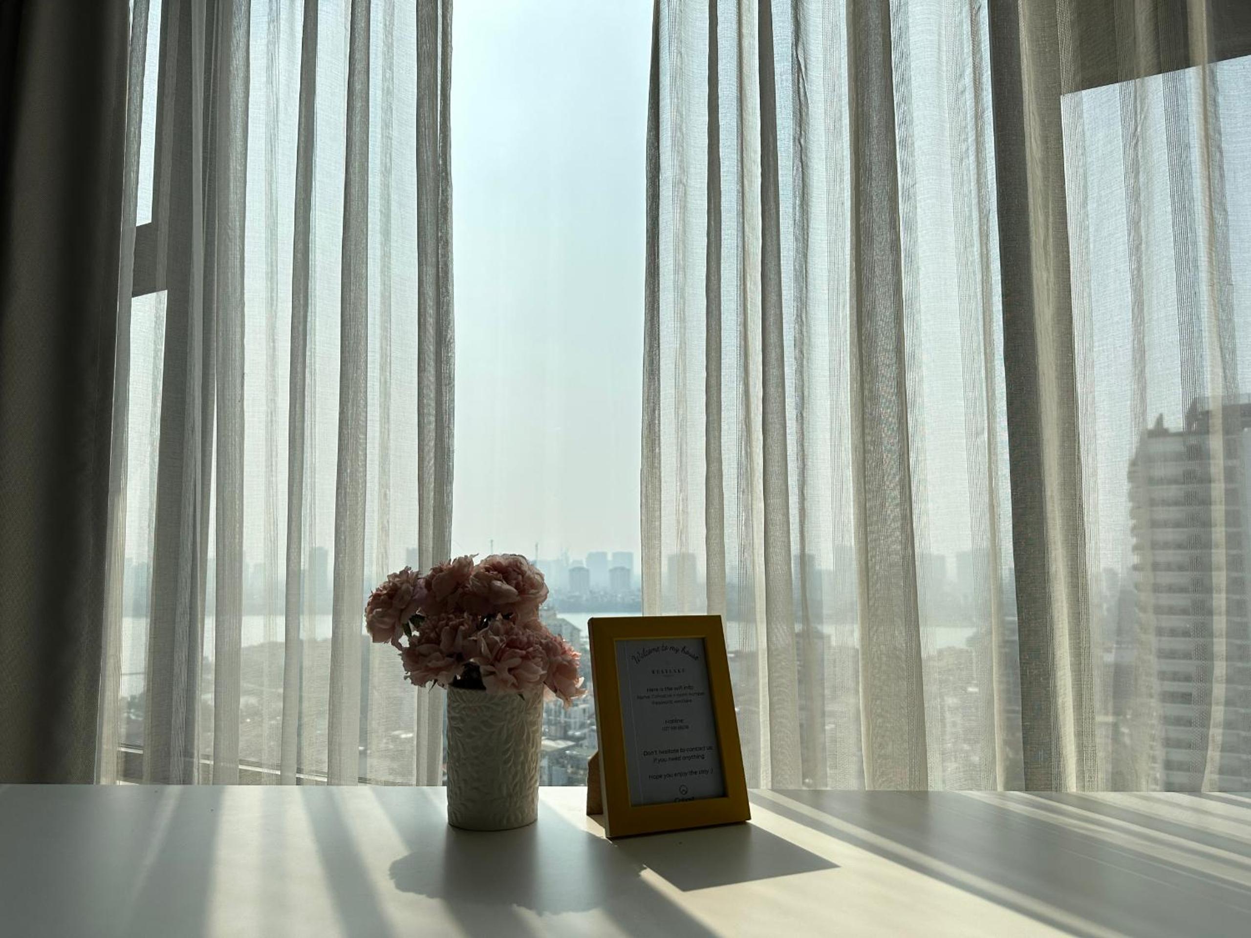 Hanoi Westlake Homestay in D'Le Roi Soleil Building