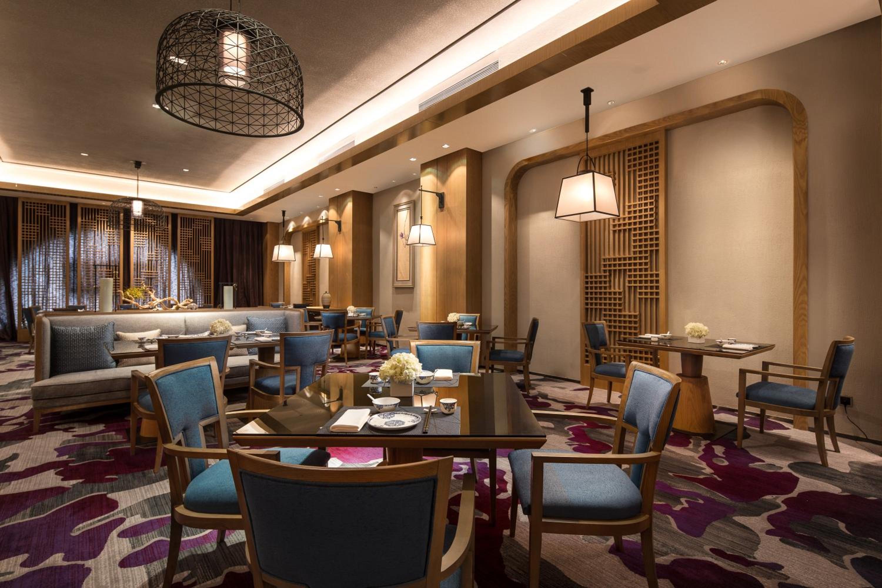 Crowne Plaza QingdaoOriental Movie Metropolis by IHG