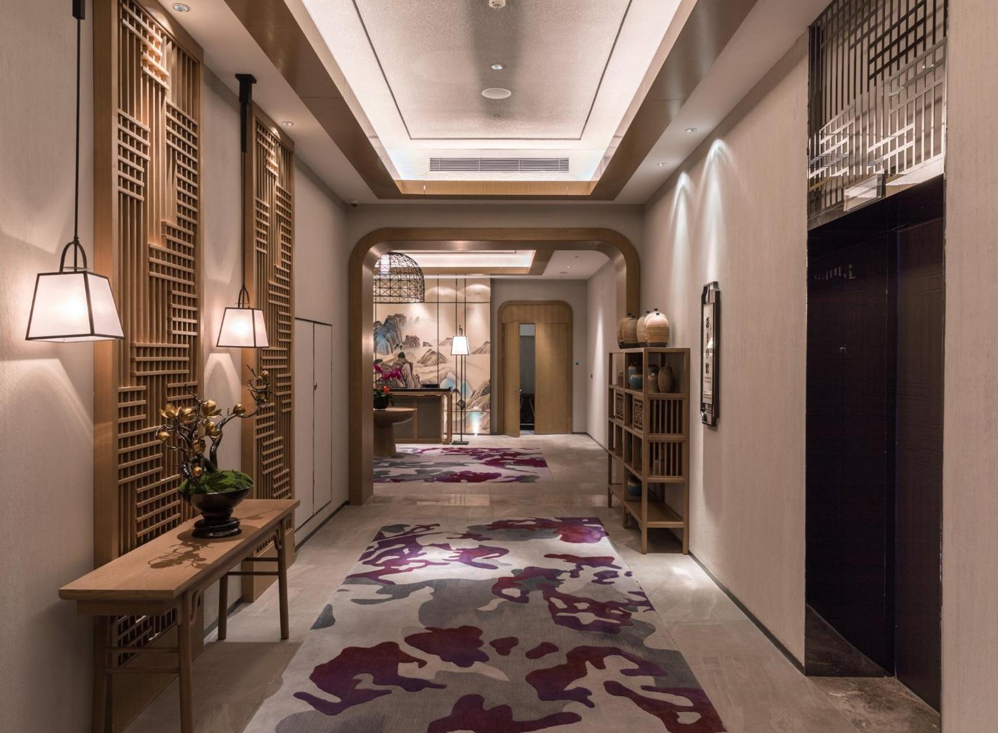Crowne Plaza QingdaoOriental Movie Metropolis by IHG
