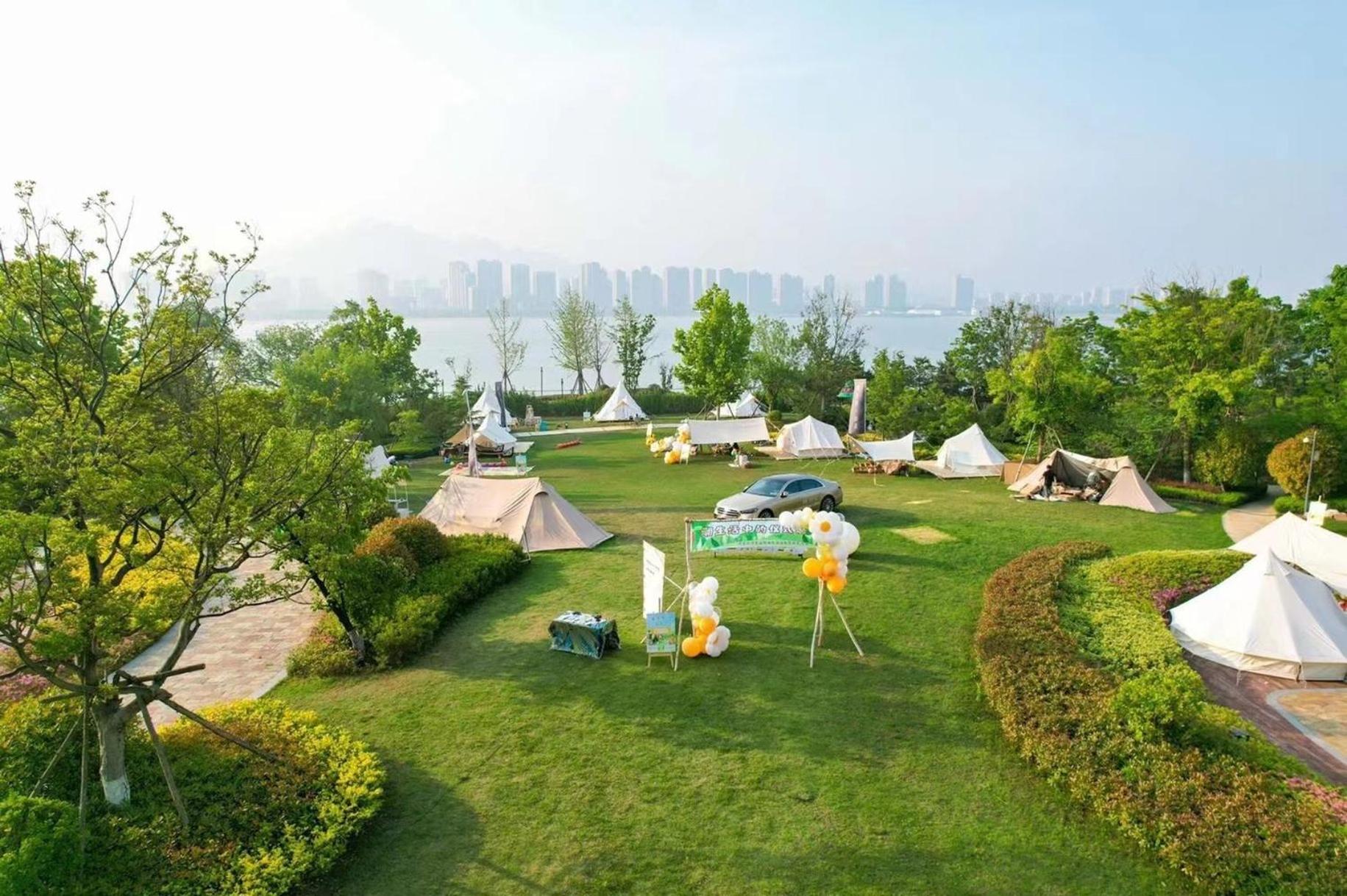 Crowne Plaza QingdaoOriental Movie Metropolis by IHG
