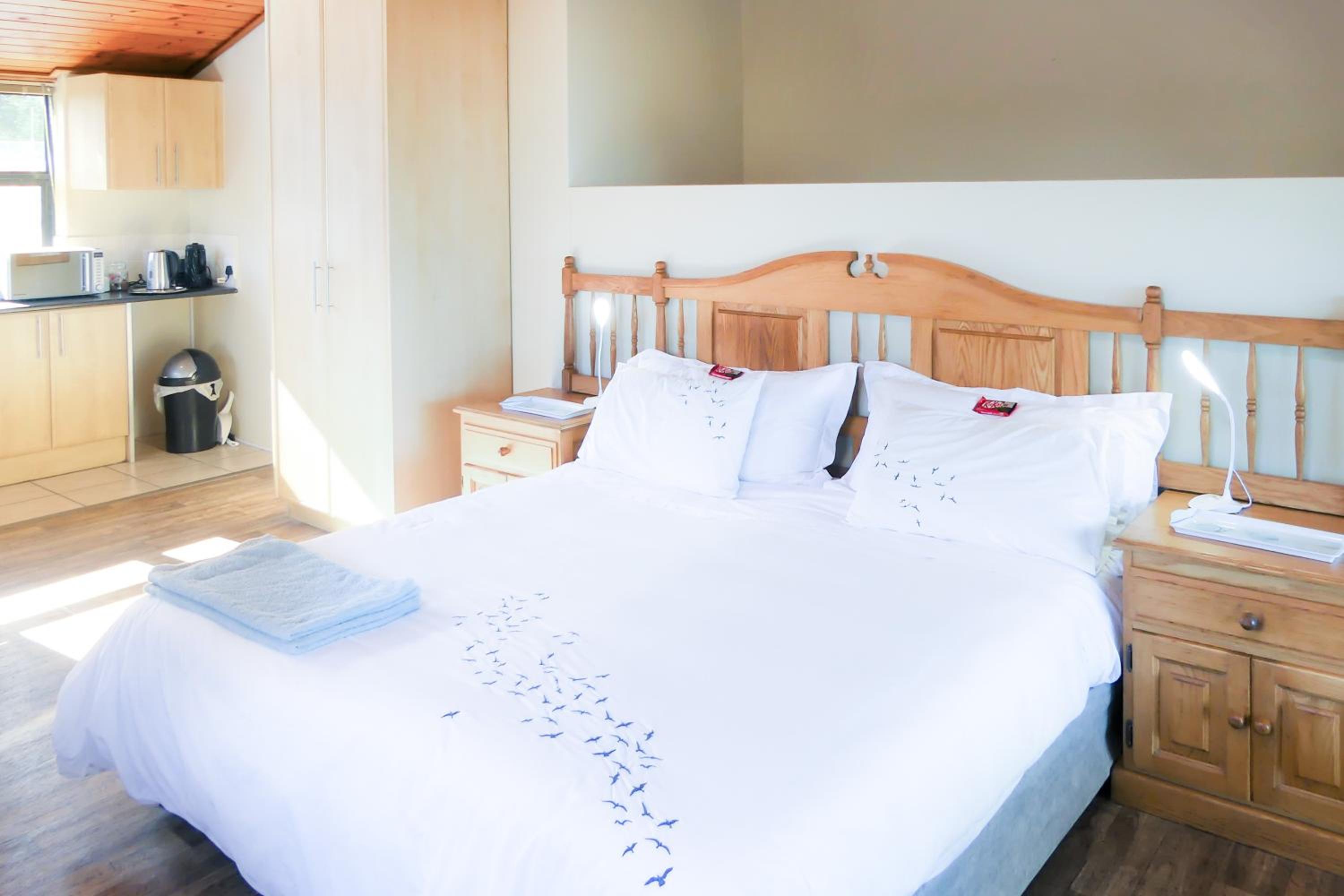 Shalom Self Catering