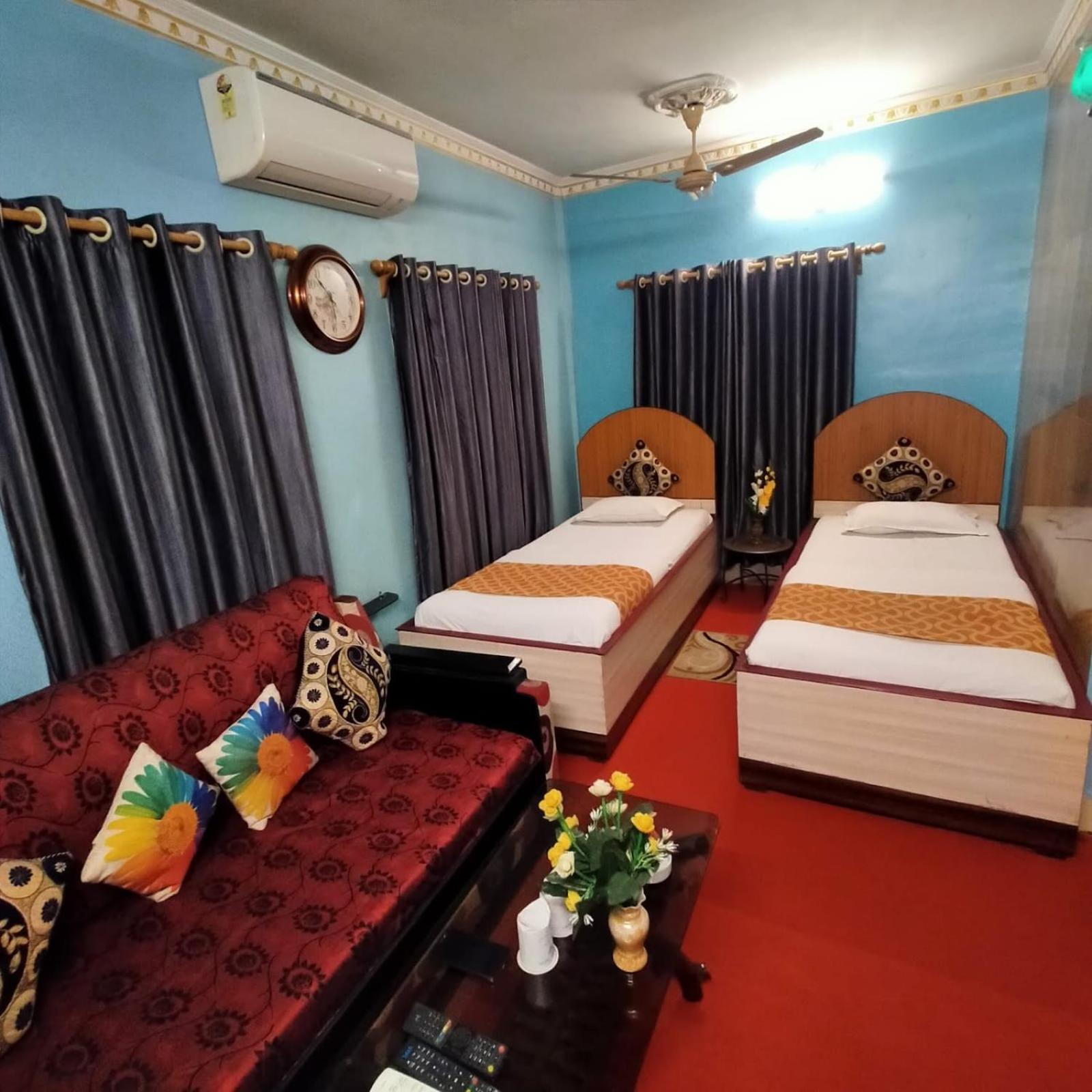 Tulip 1bhk Apartment by Hotel Airways view 3