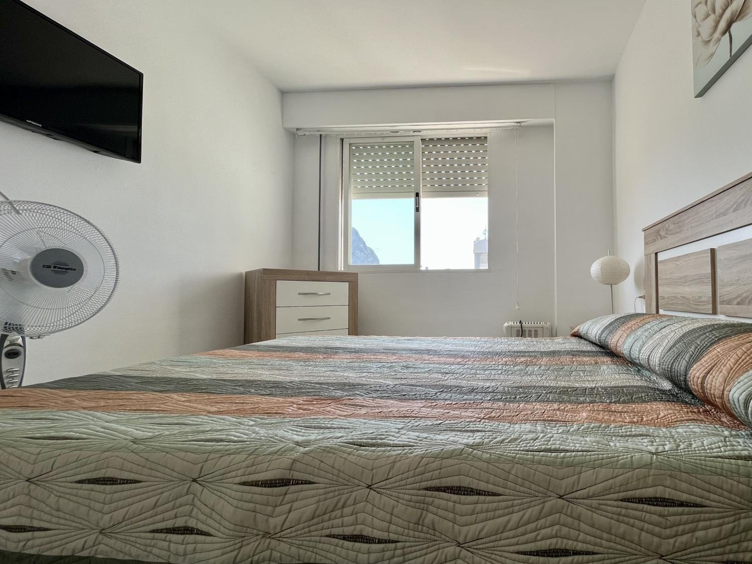 Primera línea con piscina en Calpe