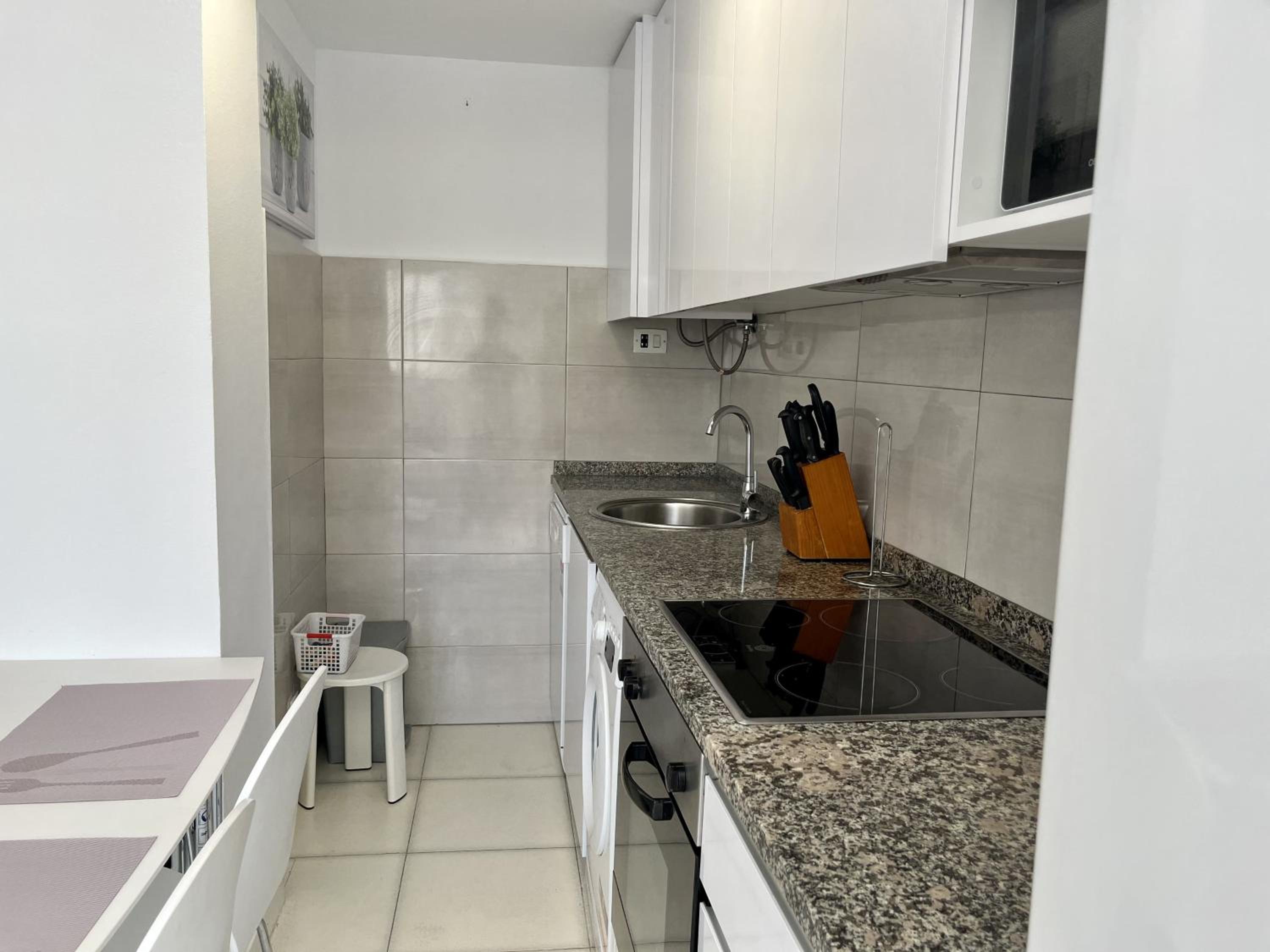 Primera línea con piscina en Calpe