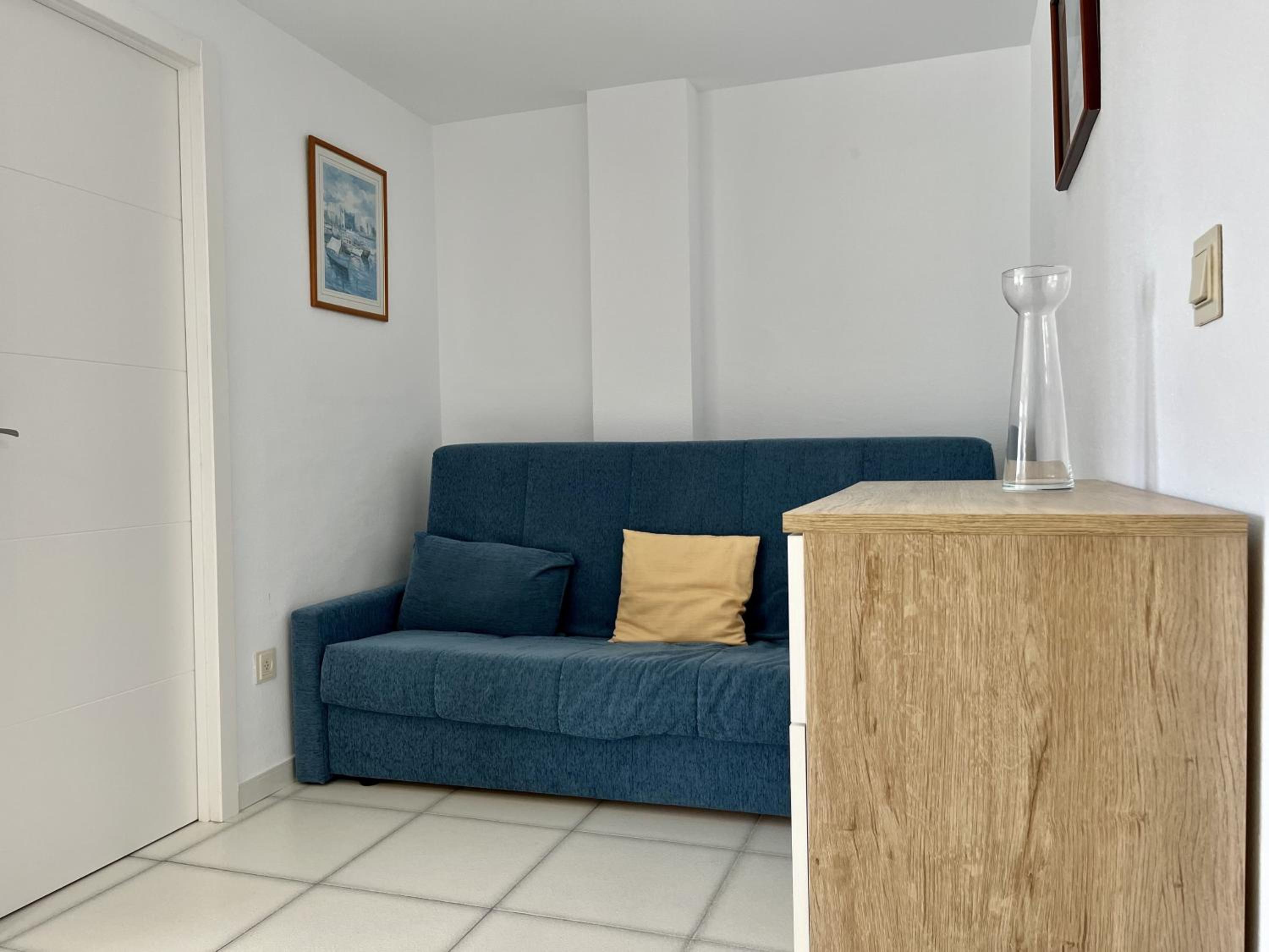 Primera línea con piscina en Calpe