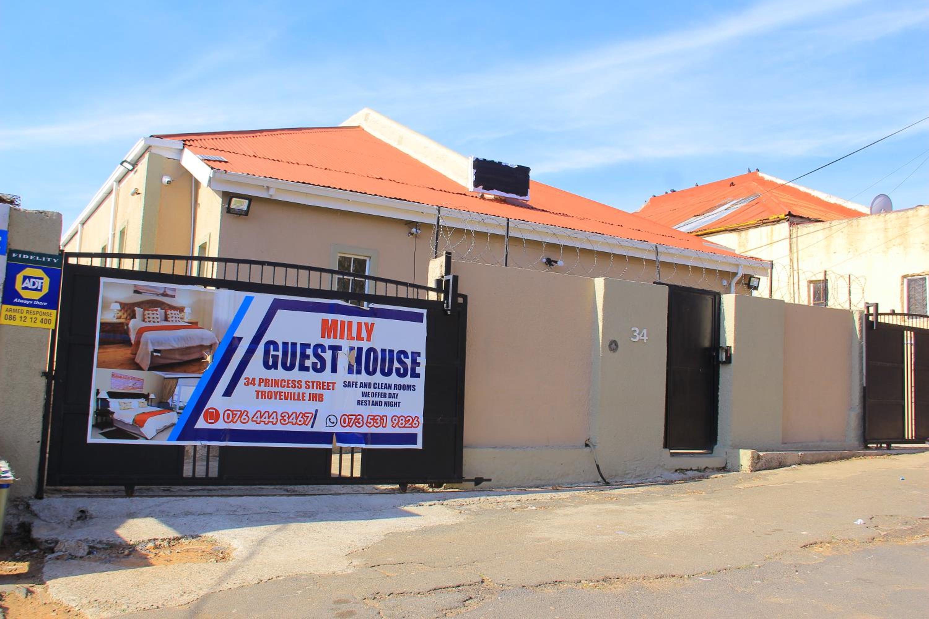Johannesburg Vacations - MILLY GUEST HOUSE - Property Image 31