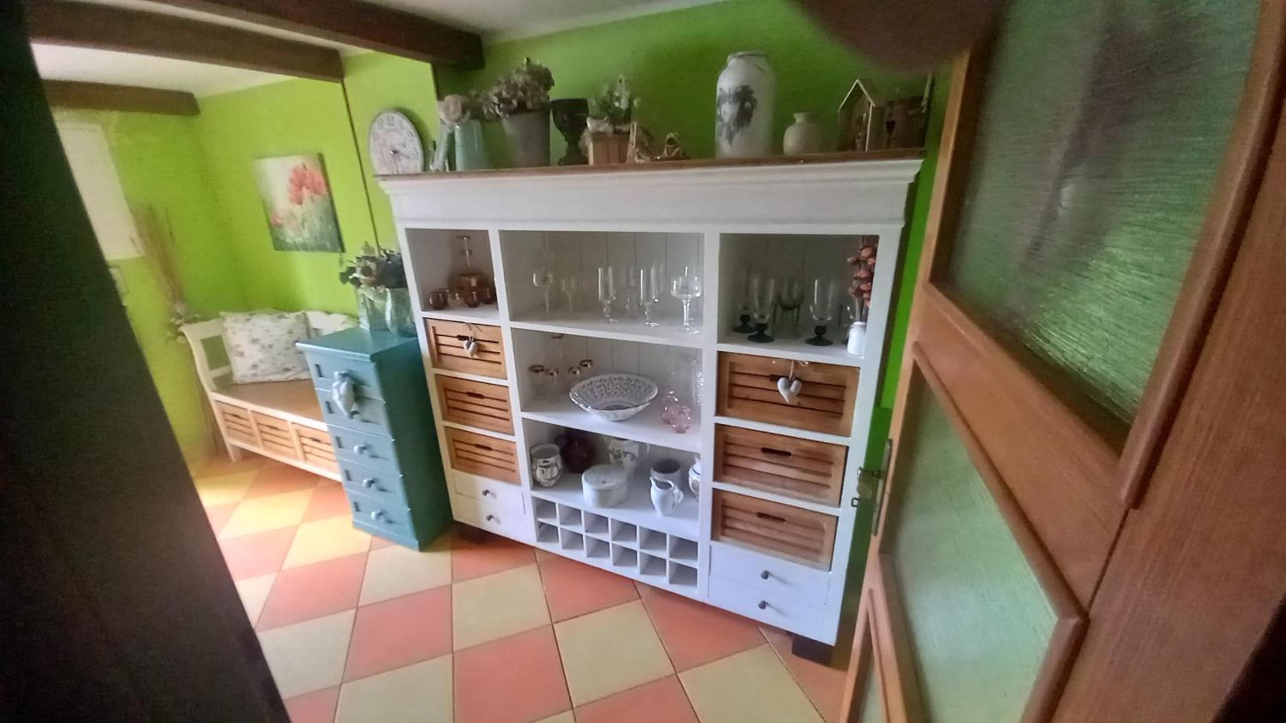 Chata u rybníka - Chrastná