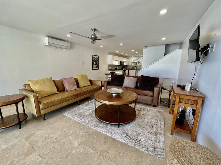 Moden Villa With Amazing Views