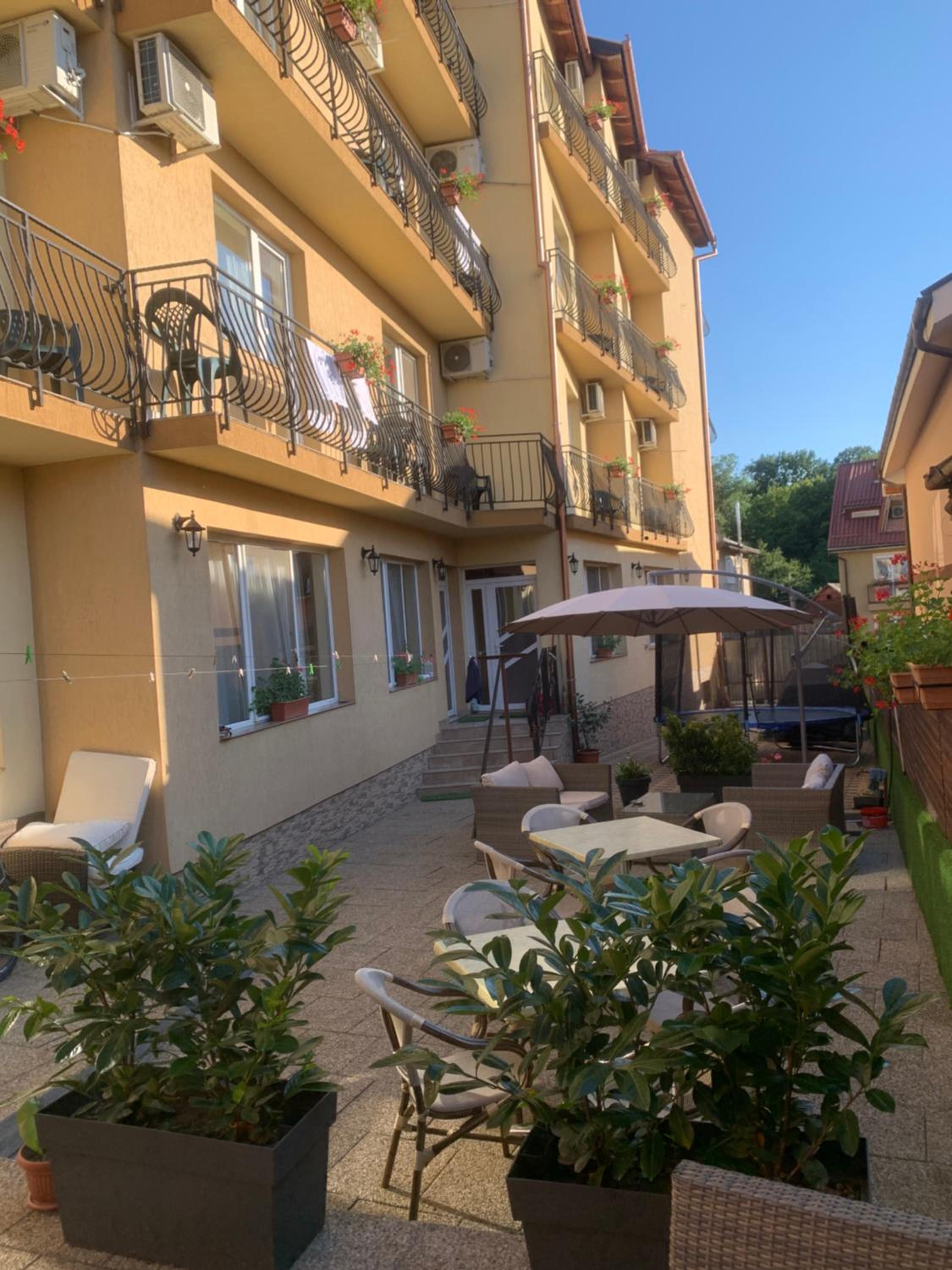 Vila Cristal view 4