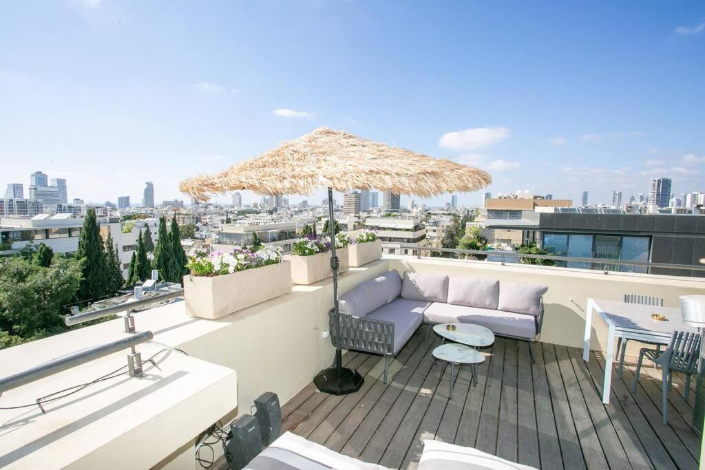 High End 3BD TLV Rooftop Duplex view 3