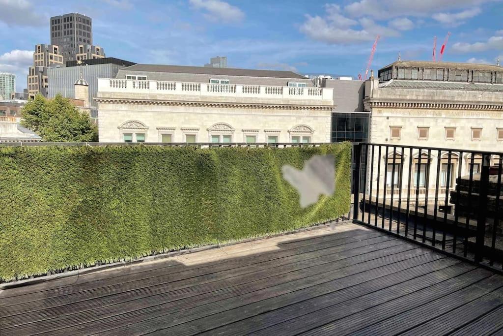 Smithfield St Paul Farringdon Central London Apartment
