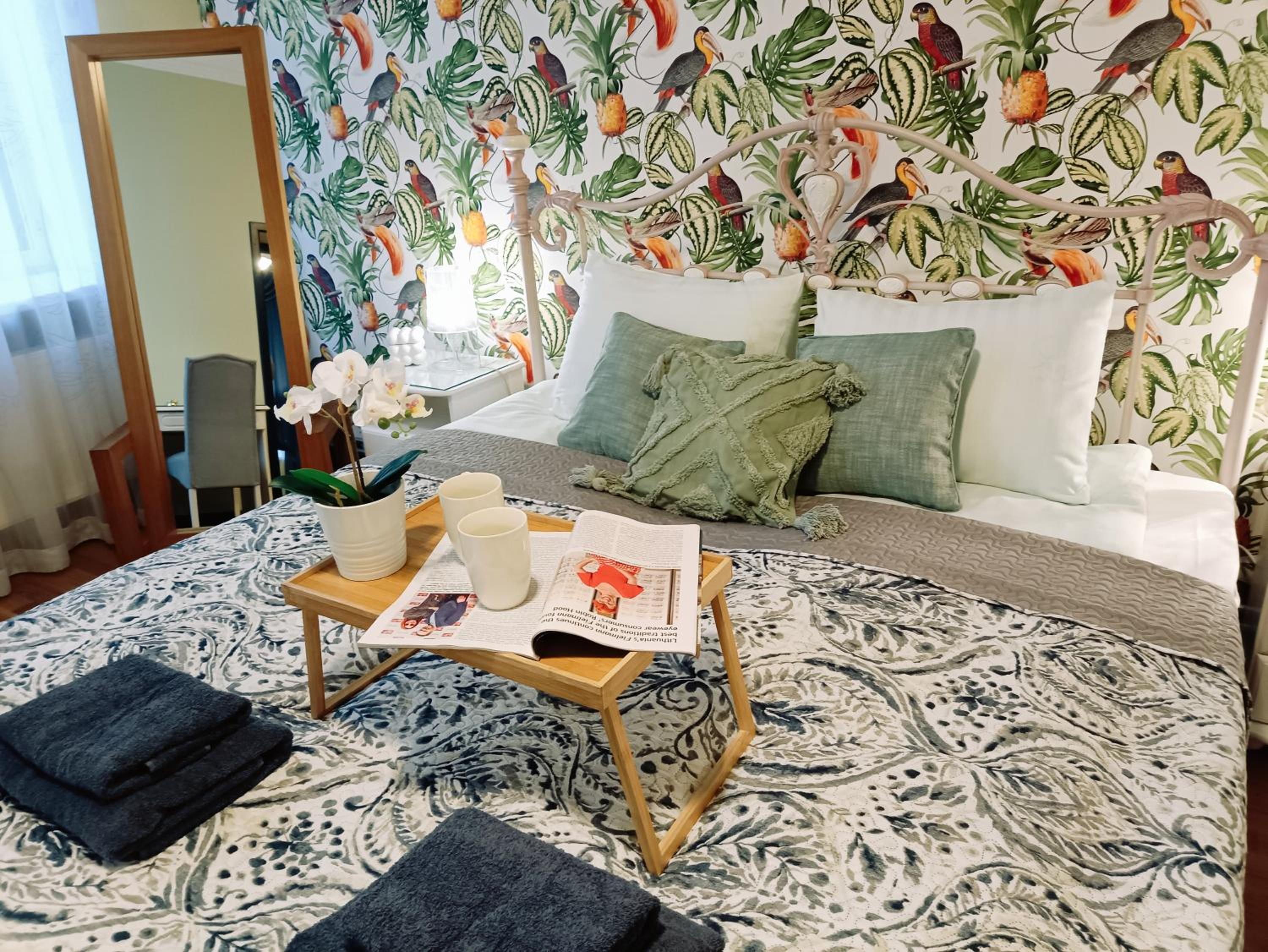 Riverside Old Town Spacious Apartment few steps from Dome square and Cathedral view 5