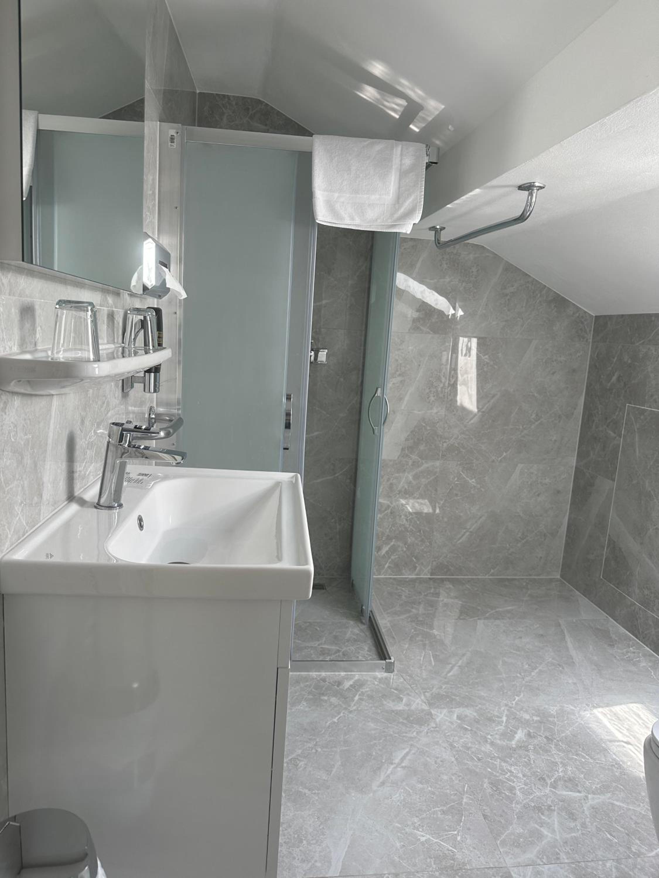Hotel Pension Schwansee