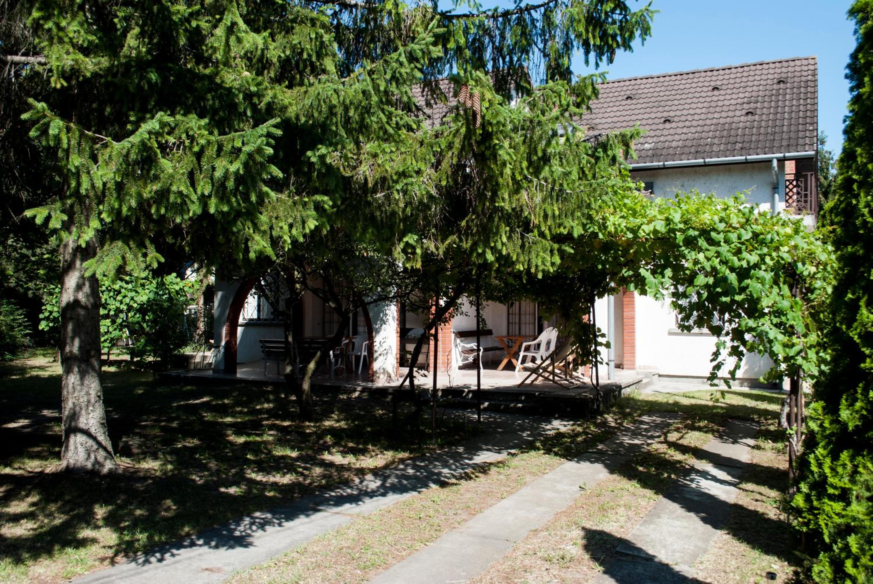 Endretro Apartments