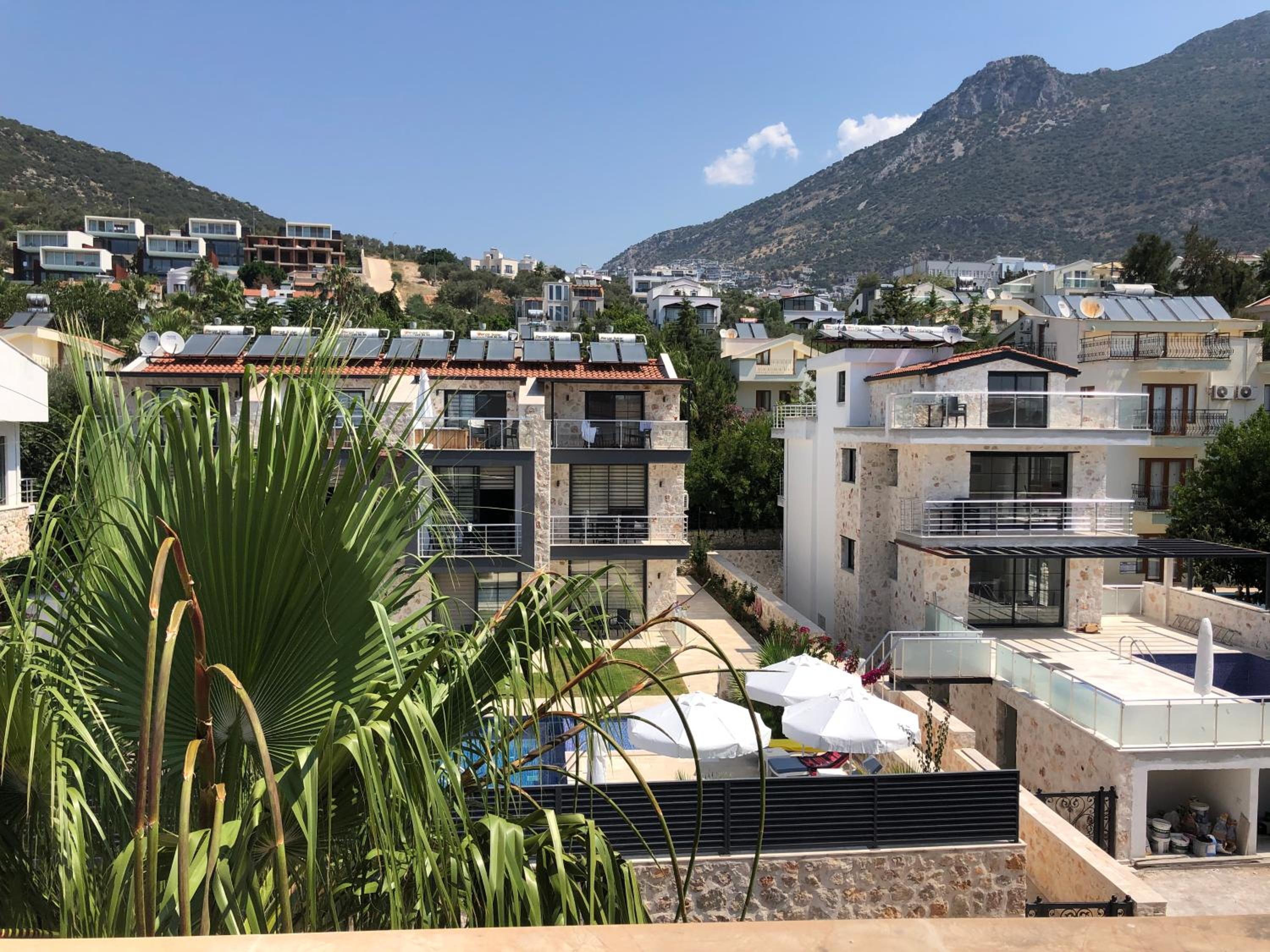 Stonehouse Aparts Dublex 3+1 mit Meerblick und Jakuzzi Kalkan No:5 view 2