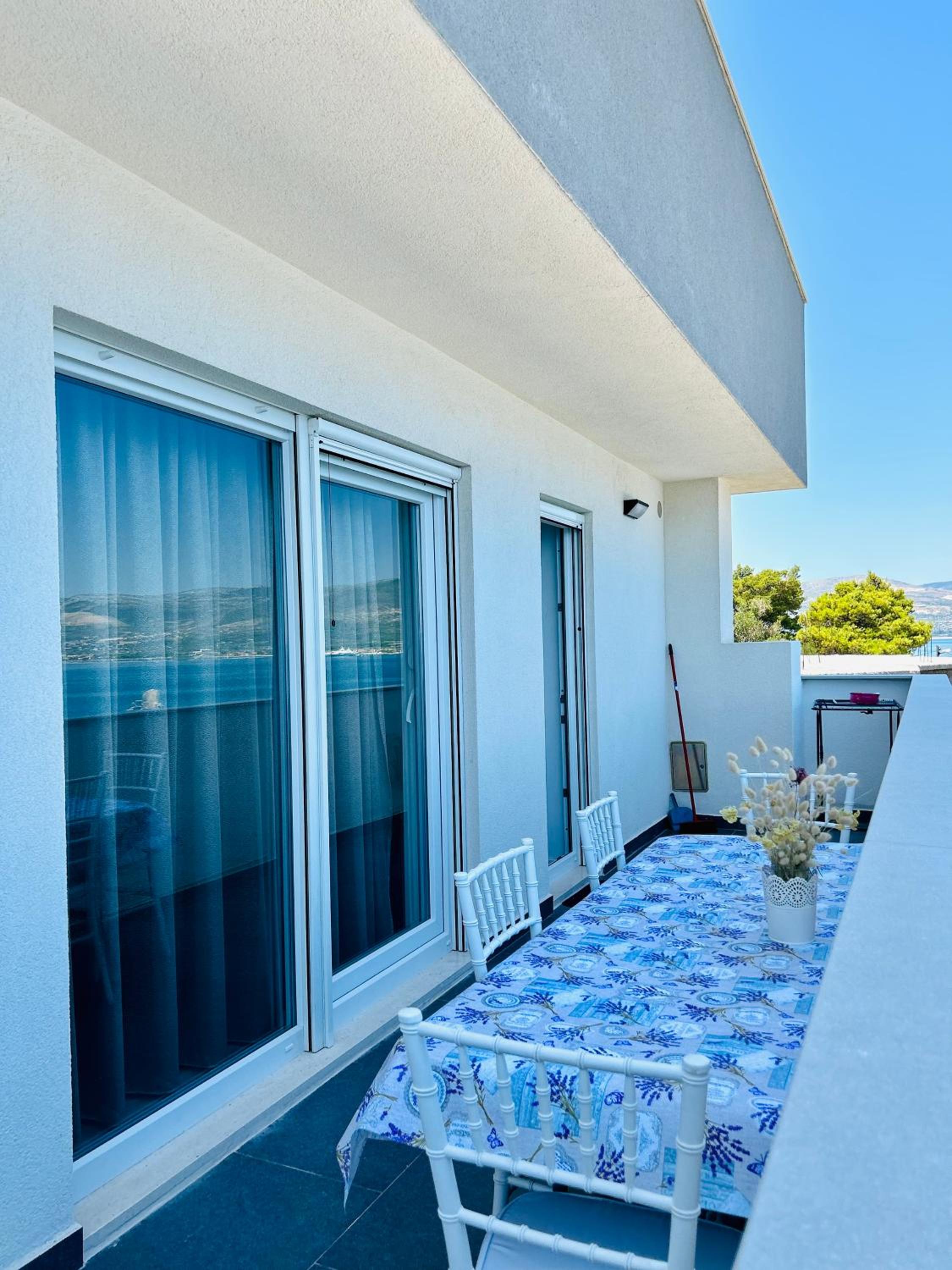 Apartment Rovci 2 view 4
