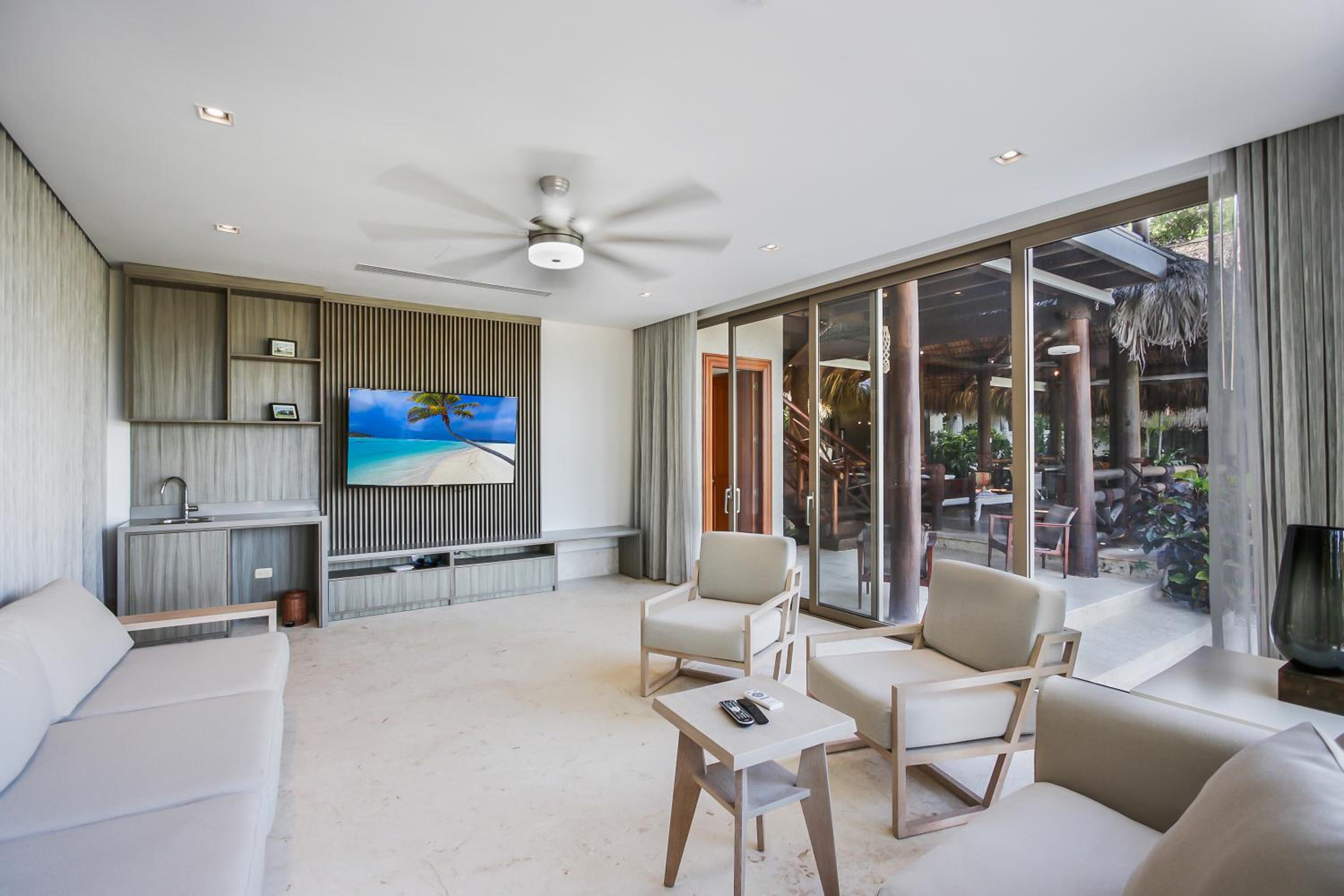 5BR Cap Cana Villa with Ocean & Golf Views, Chef, Maid, Butler, Pool, Jacuzzi, and Beach Club Access view 4