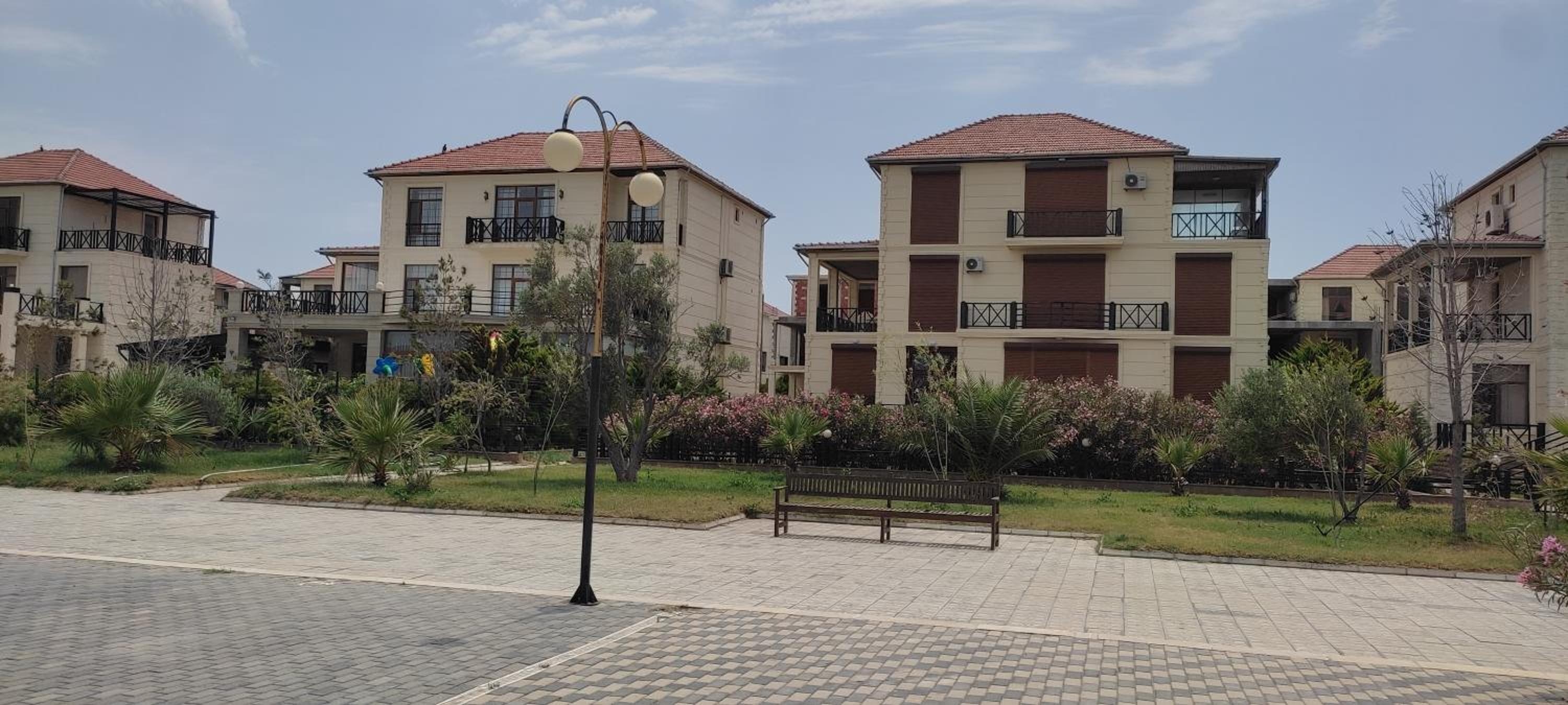 Buzovna Delmar Luxury Residence