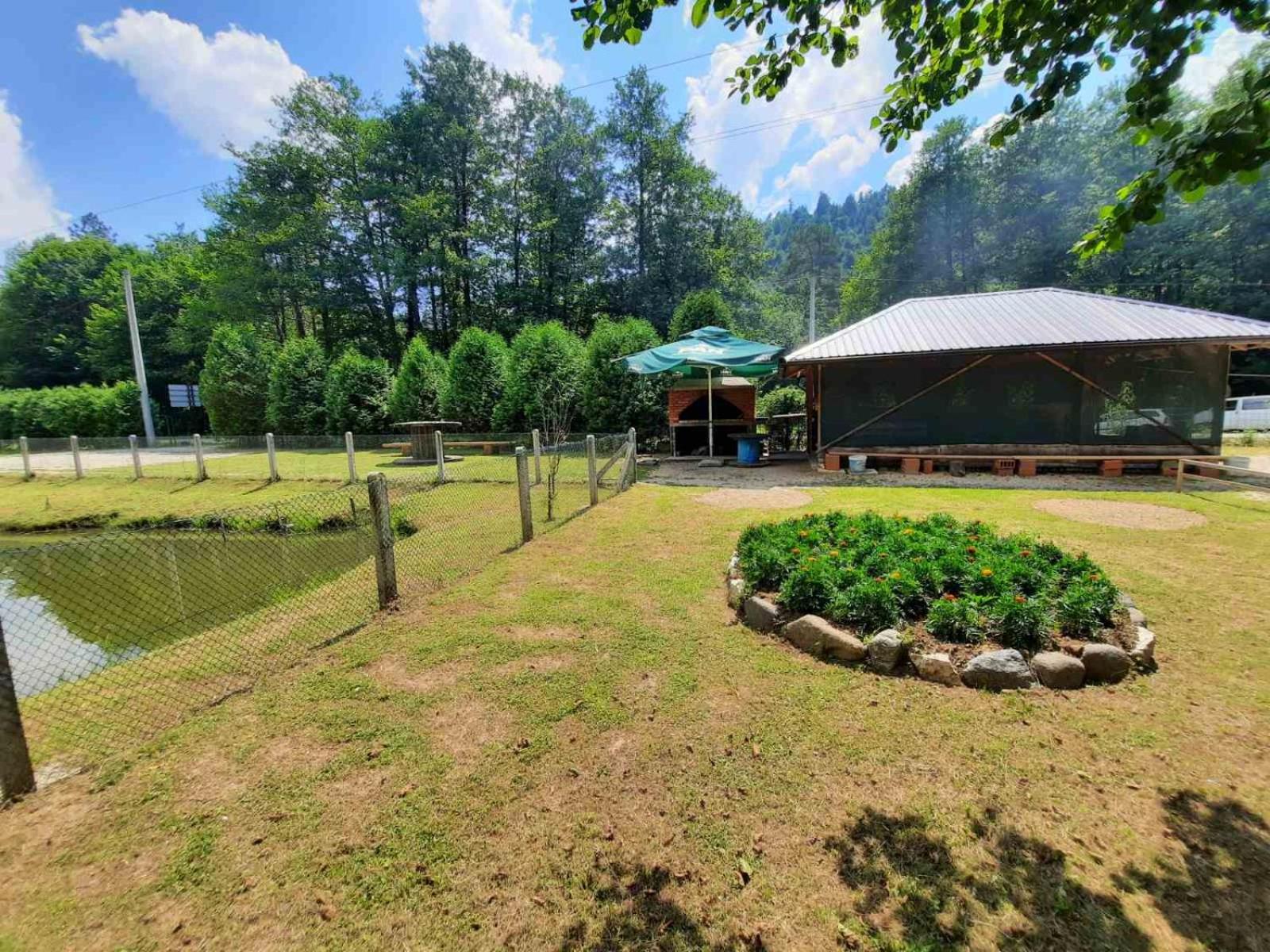 Vikendice Bungalovi Menzil view 3