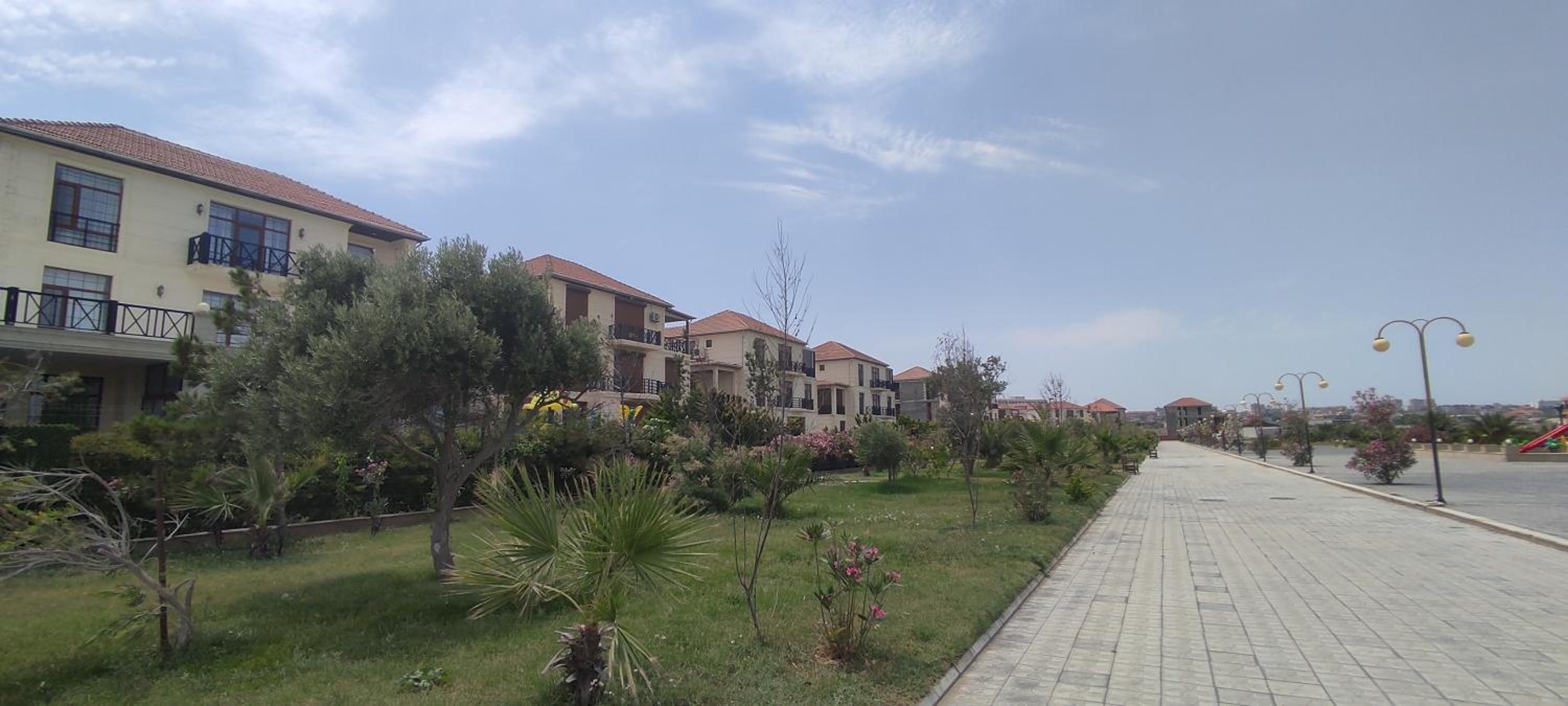 Buzovna Delmar Luxury Residence