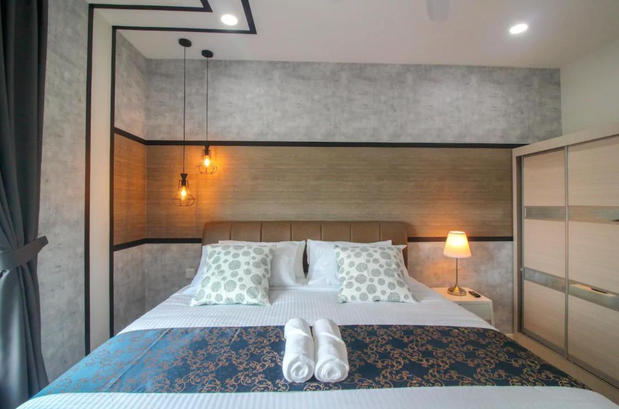 Suasana Suite by RR JBcity