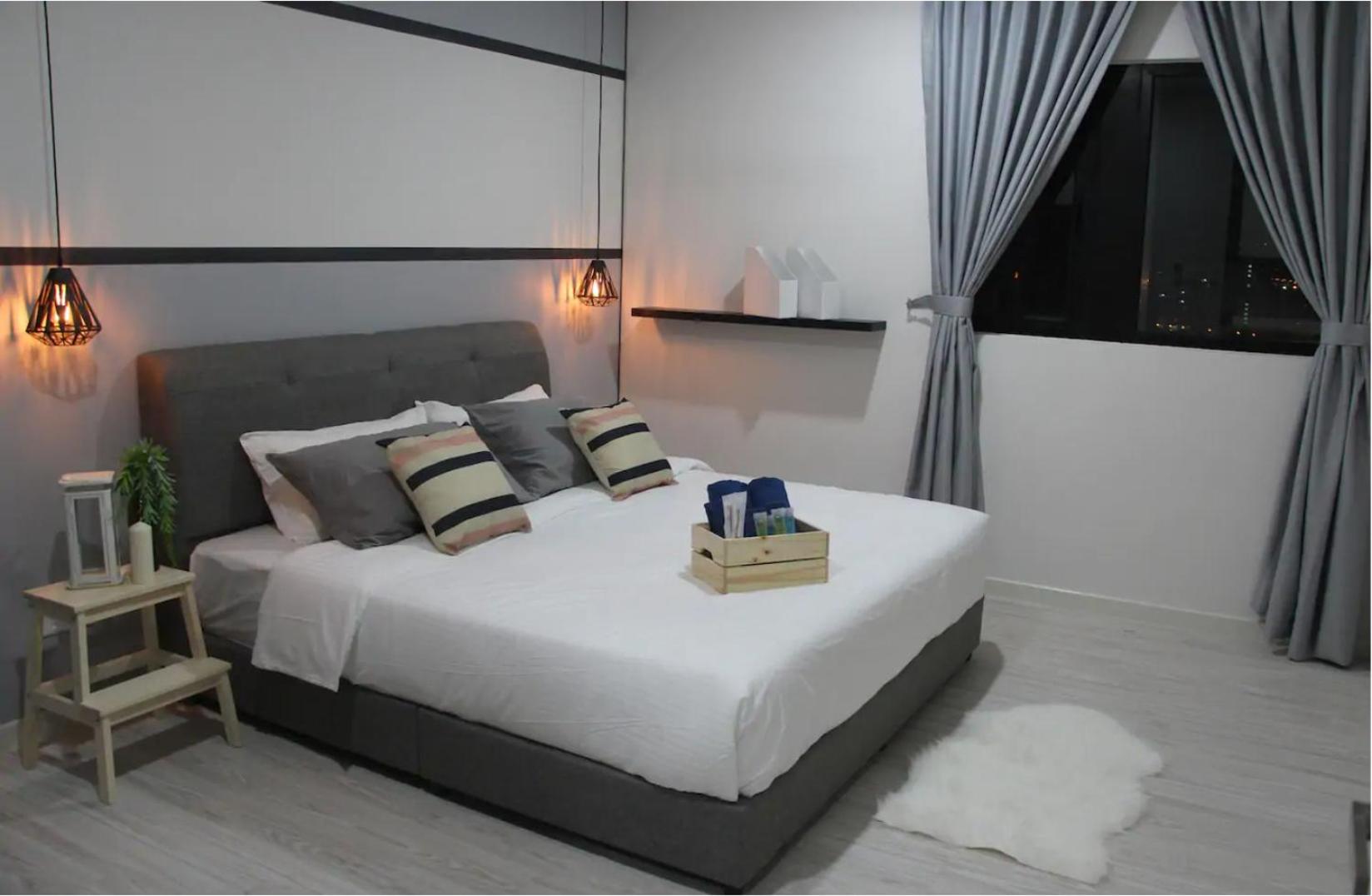 Suasana Suite by RR JBcity
