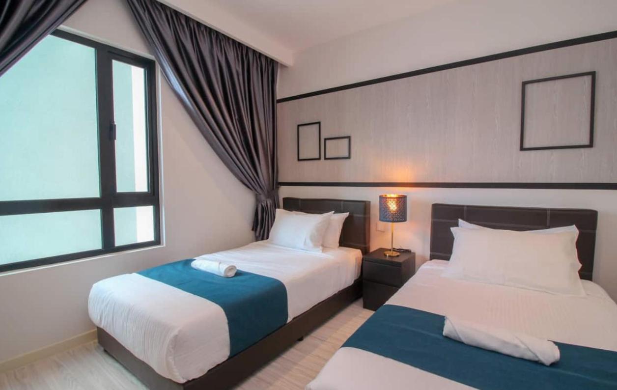 Suasana Suite by RR JBcity