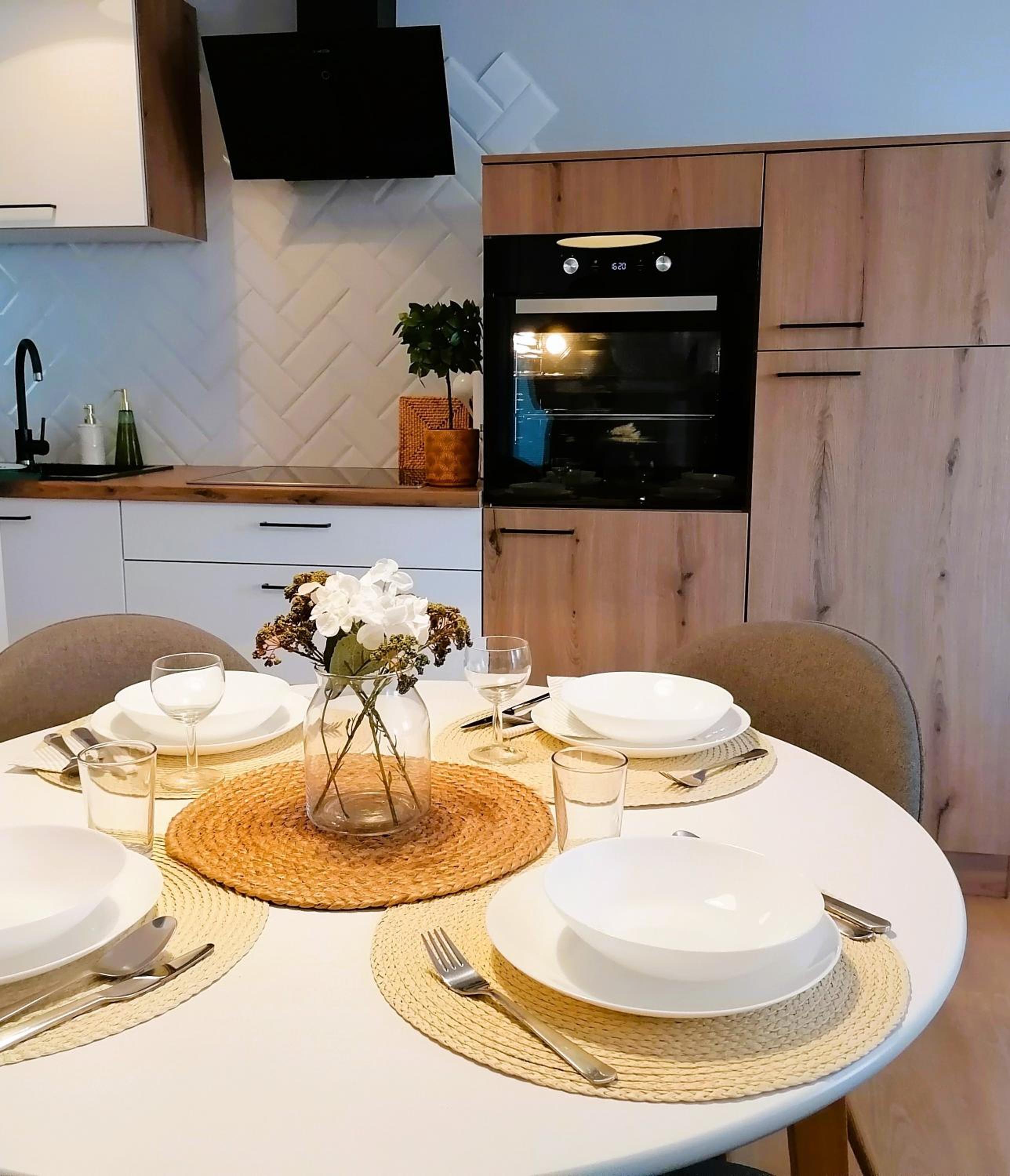 Shine Apartman