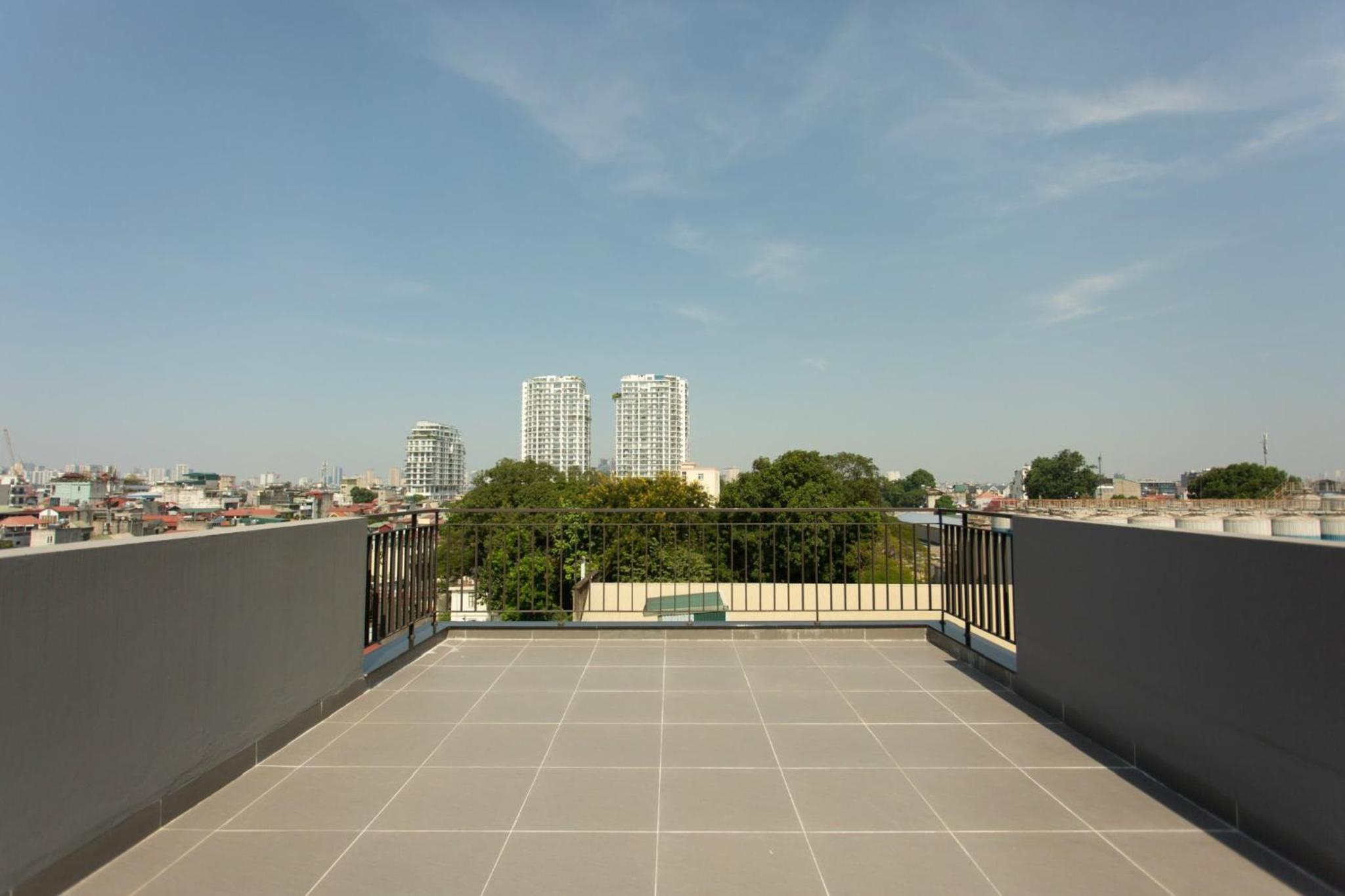 The Carnation Apartment 02