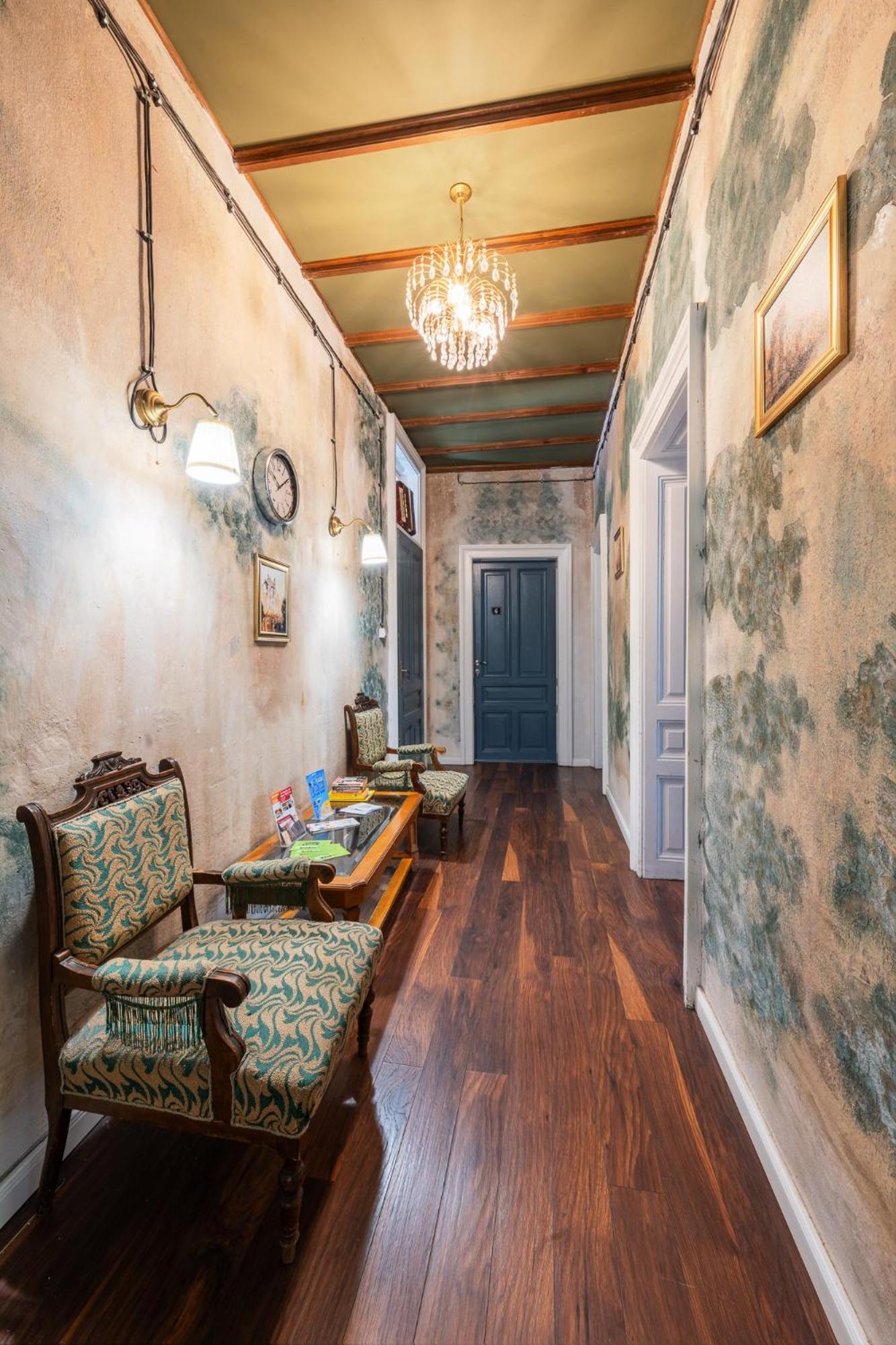 Astoria Guesthouse