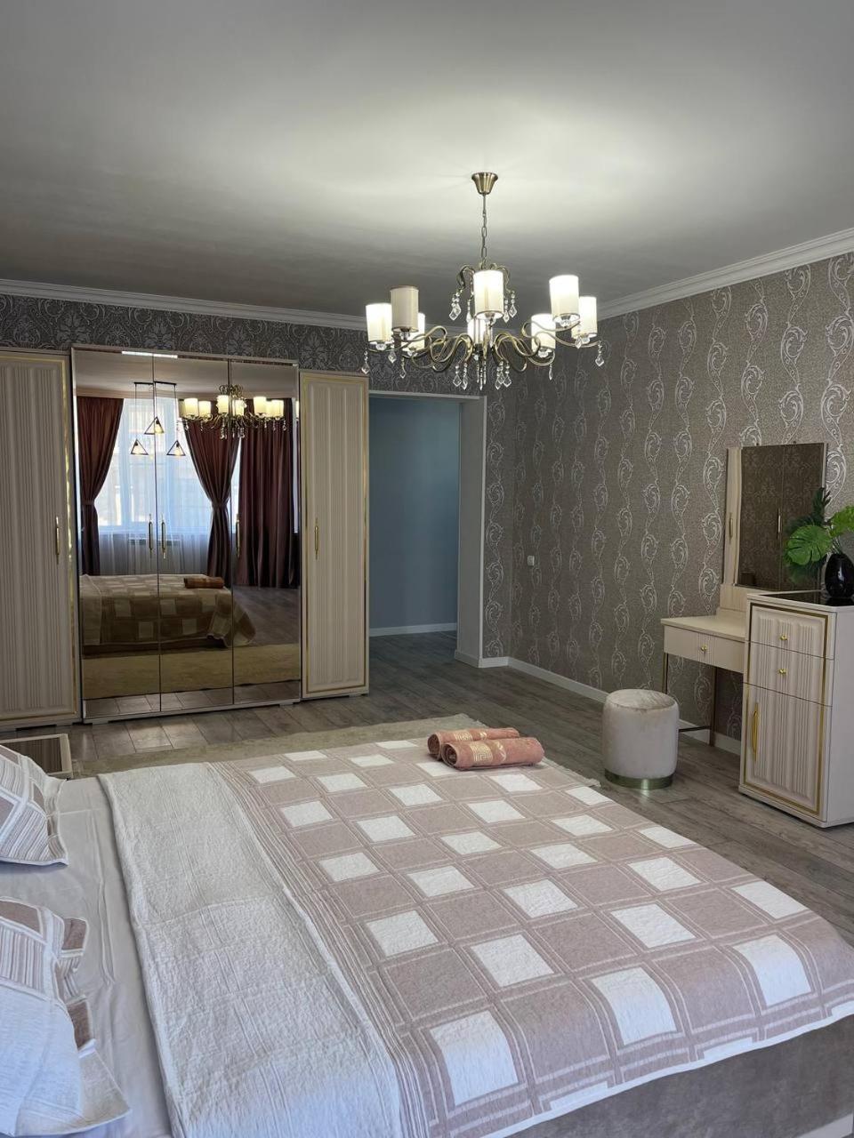 Family apartment 17 view 4