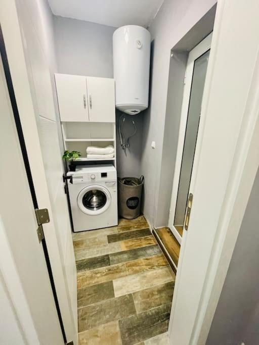 Luxury Apart